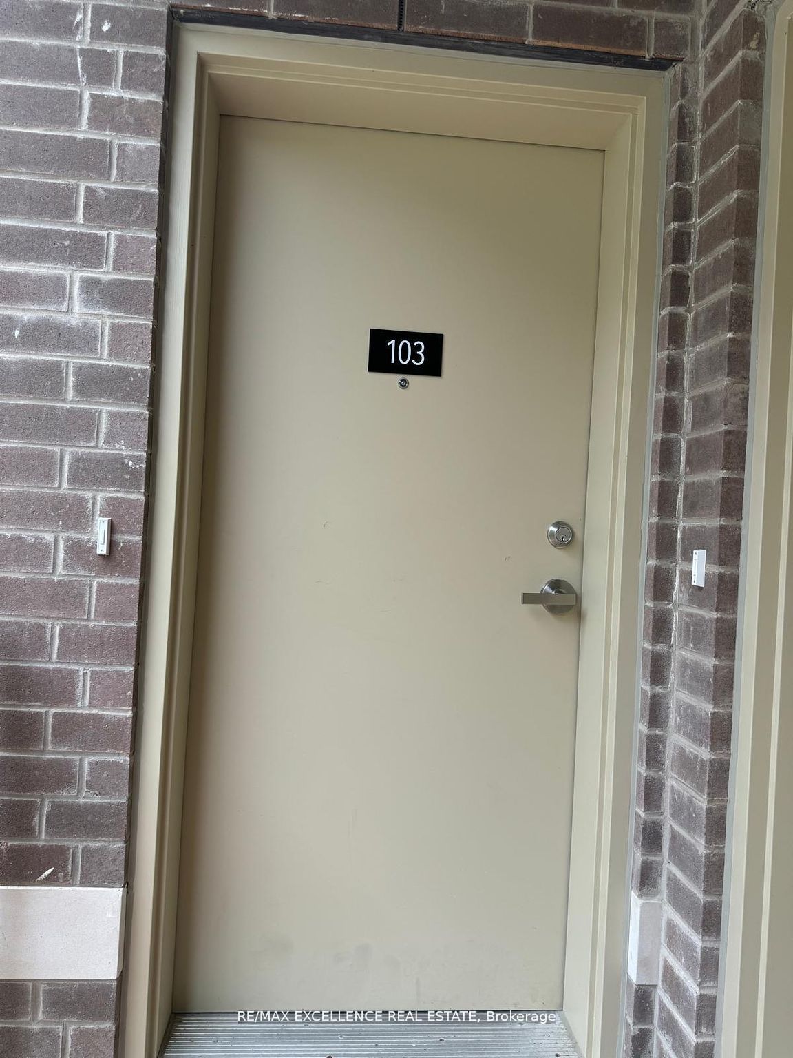 Unit 103 - 30 William Jackson Way, Etobicoke 2