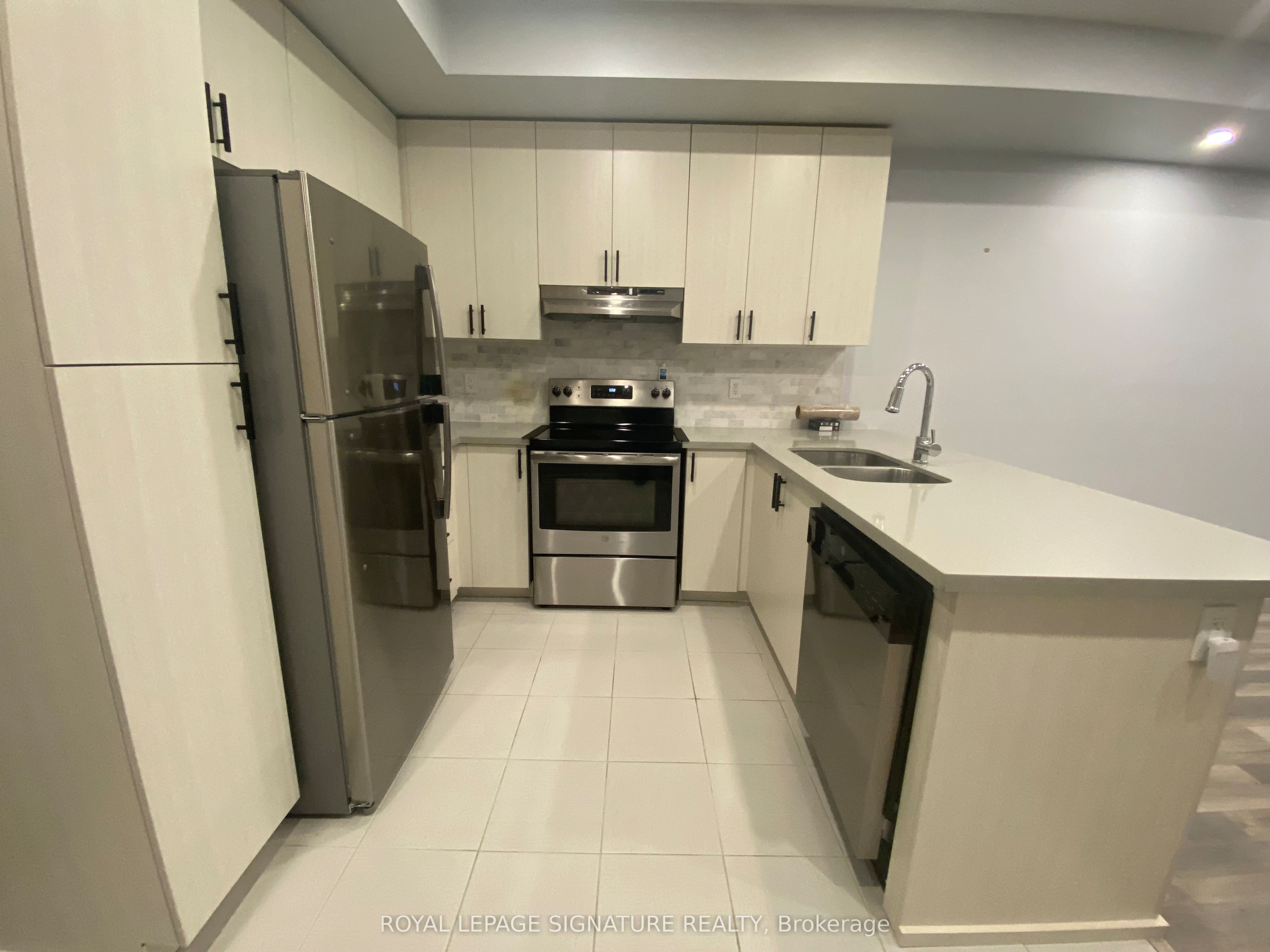 Unit 5 - 2285 Mcnab Lane, Mississauga 3