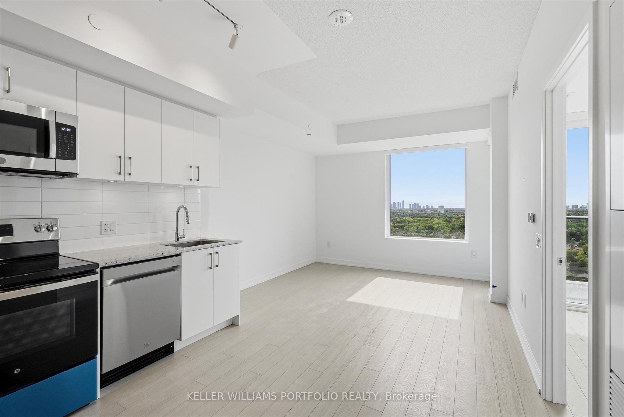 Unit 2009 - 4010 Eglinton Avenue W, Etobicoke 4