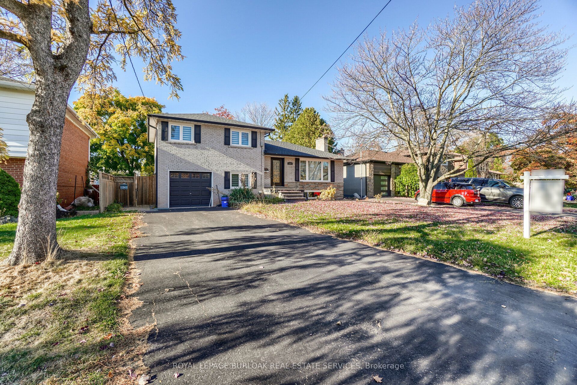 2121 Bridge Road, Oakville 2
