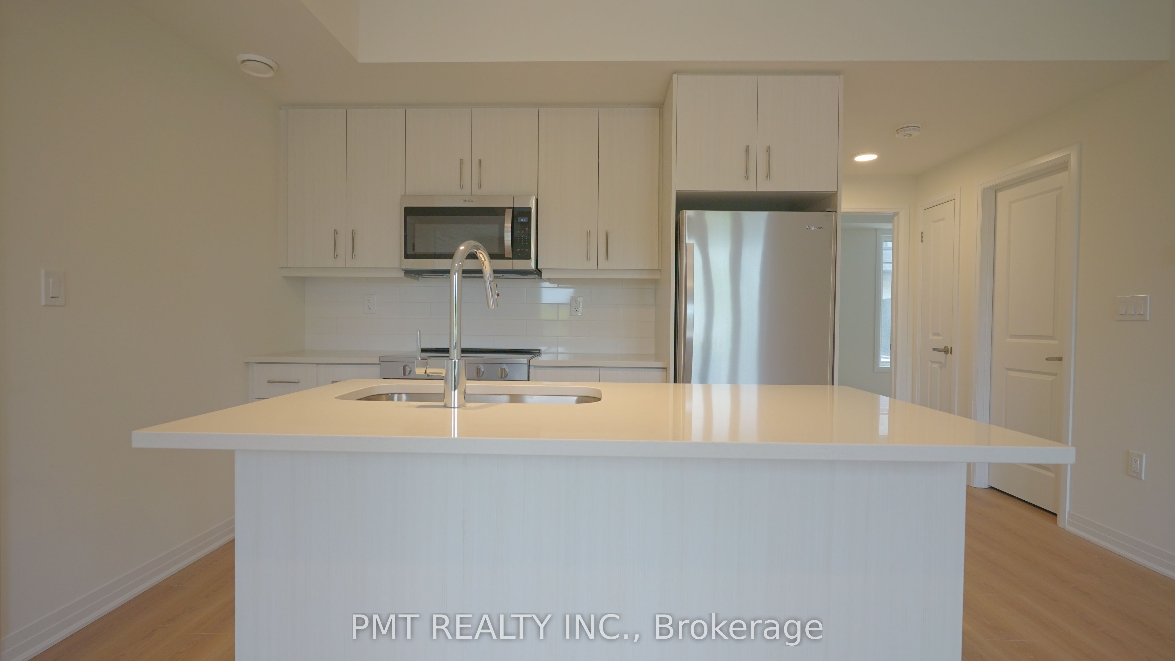 Unit 5 - 737 Front Royal Street, Mississauga 3