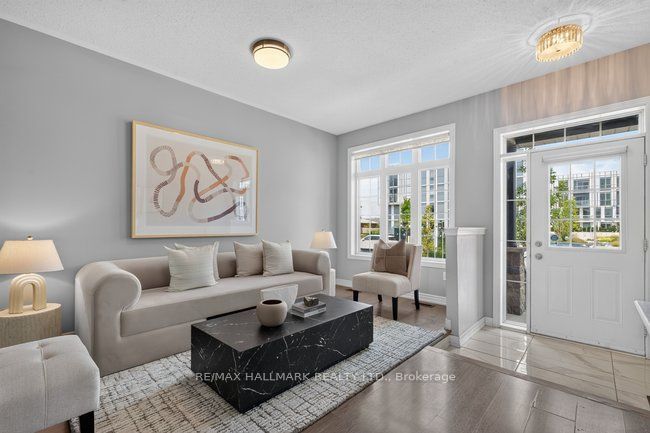3034 Eighth Line, Oakville 4