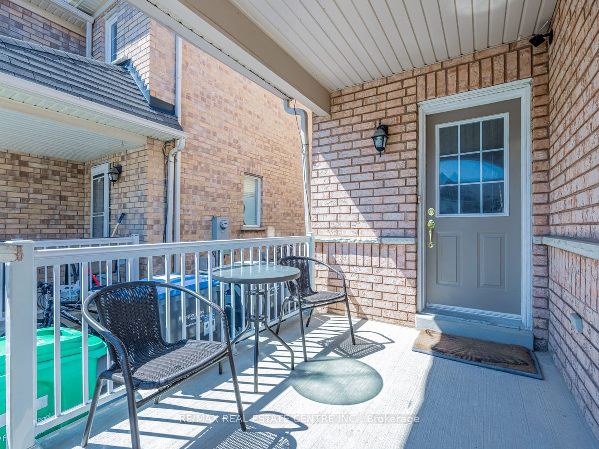 Unit Upper - 140 Cadillac Crescent, Brampton 2
