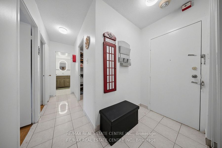Unit 207 - 3577 Derry Road, Mississauga 5