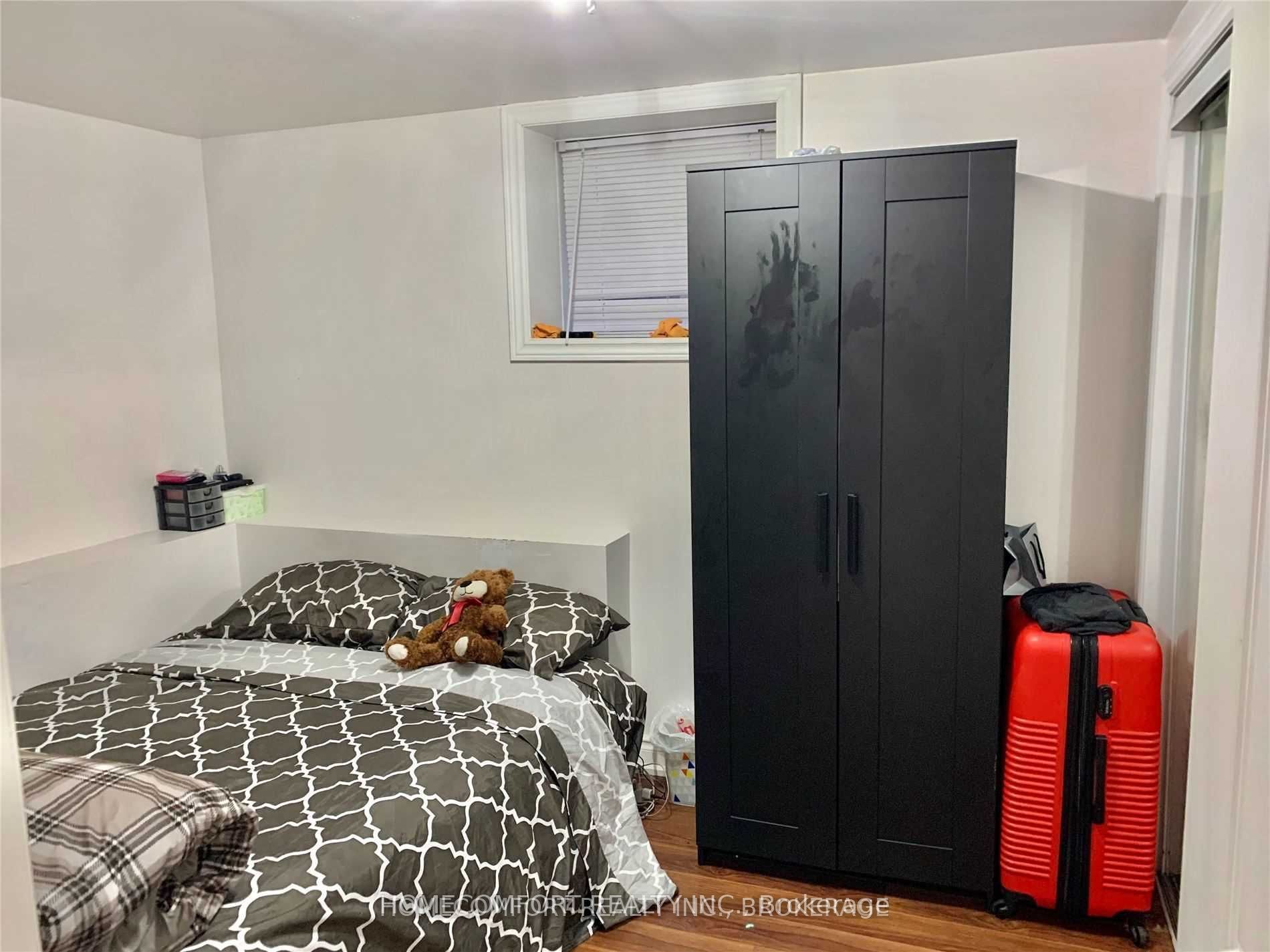 325 The West Way, Etobicoke 2