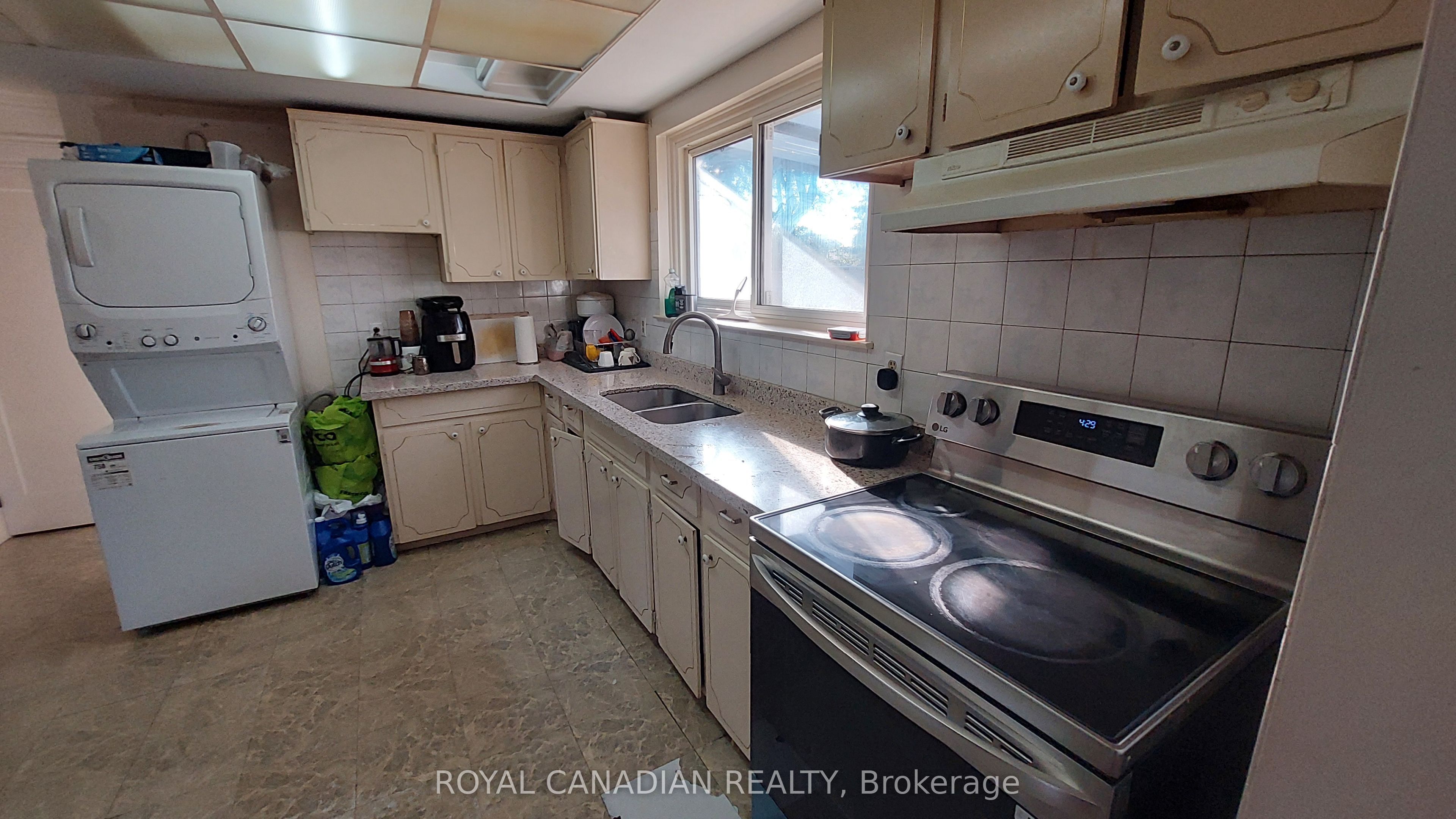 3677 Woodruff Crescent, Mississauga 4