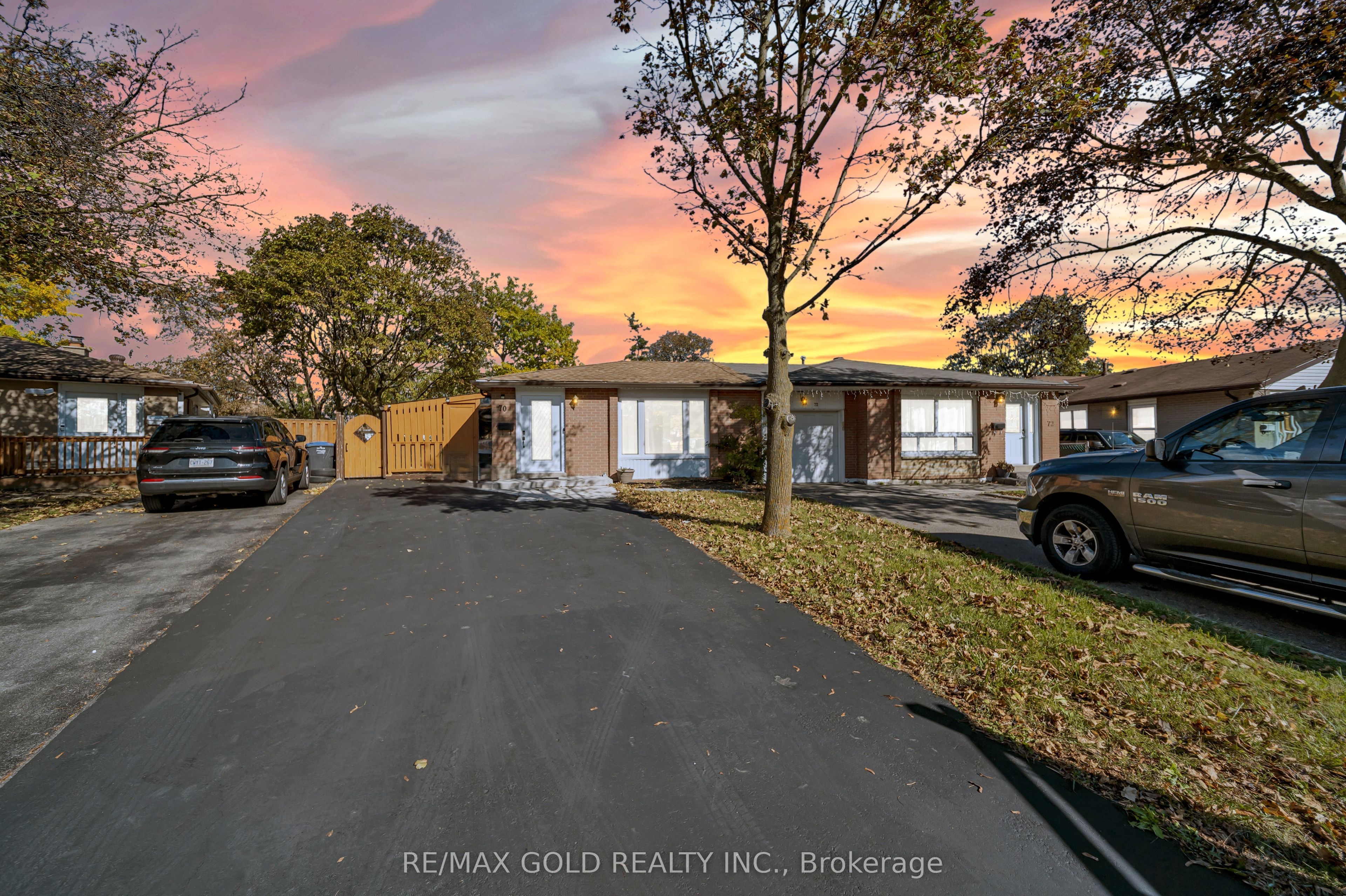 Unit Basement - 70 Glenmore Crescent, Brampton 2