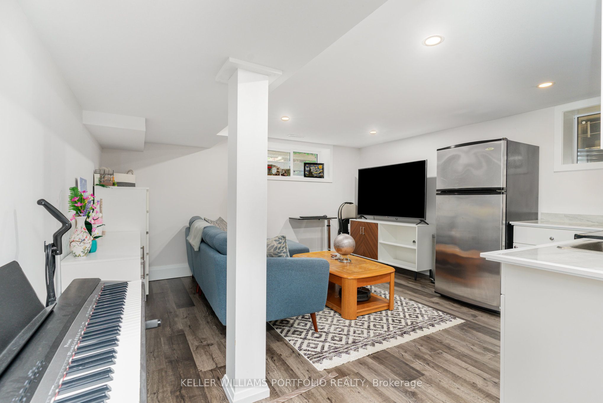 Unit Lower - 329 Runnymede Road, Toronto 2