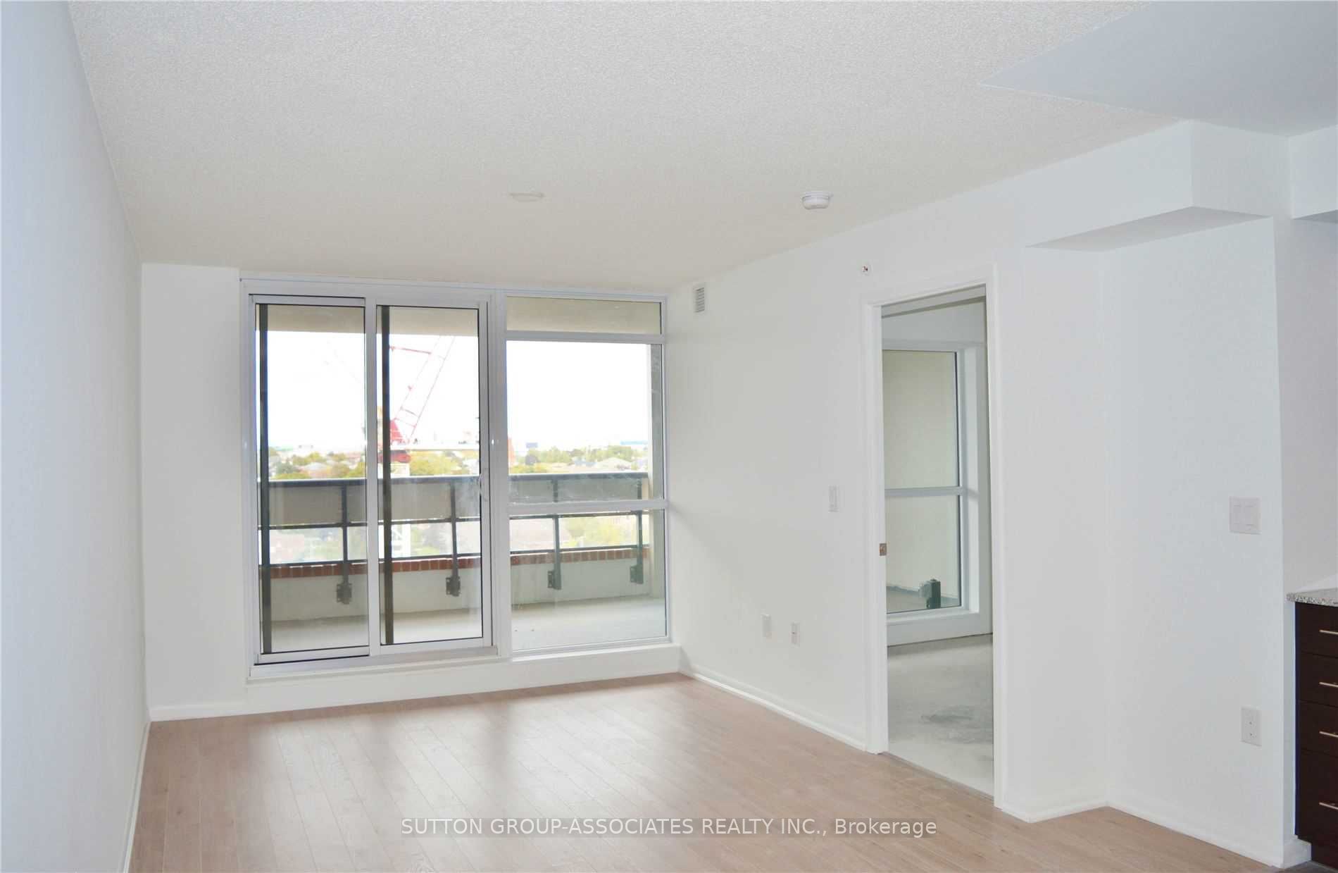 Unit 714 - 830 Lawrence Avenue W, North York 3