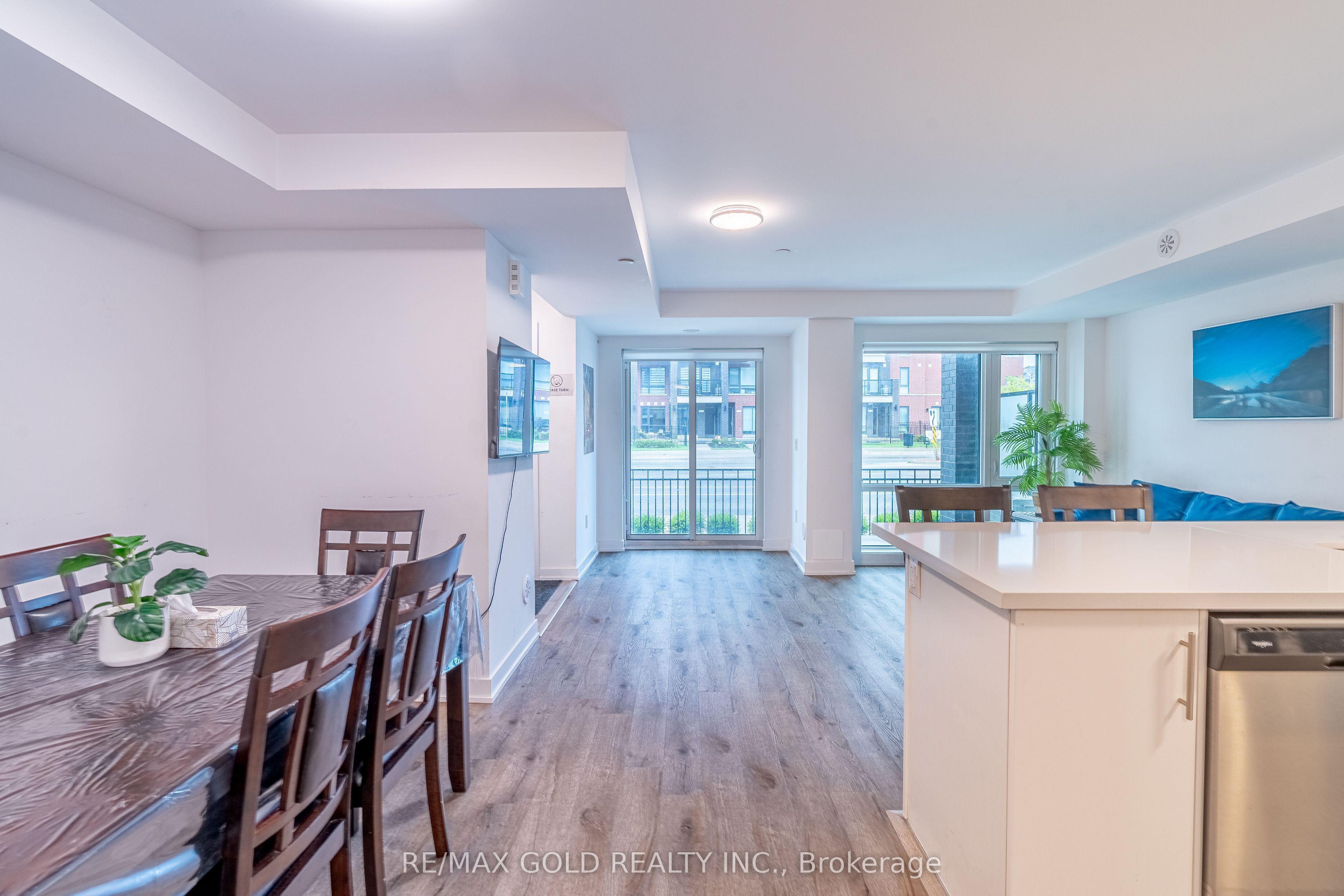 Unit 13 - 175 Veterans Drive, Brampton 4