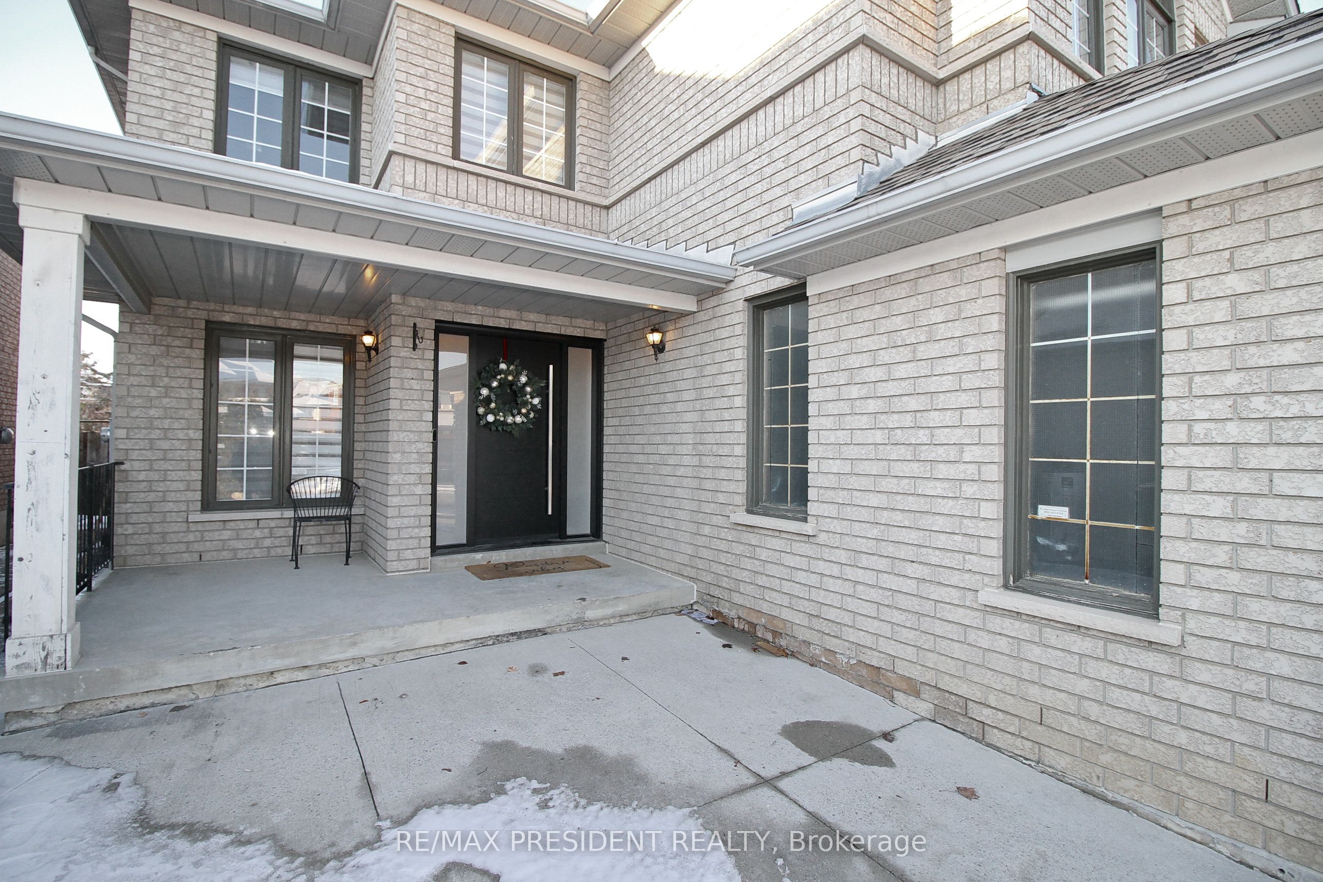 32 Deerglen Drive, Brampton 3