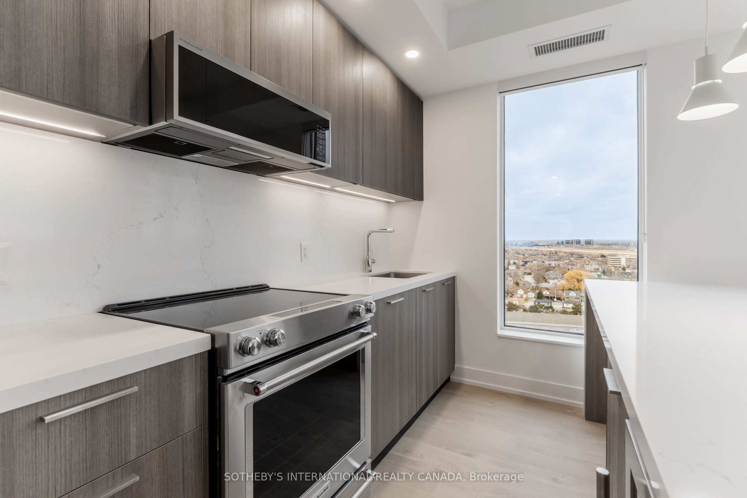 Unit 2209 - 29 York Garden Way, North York 5