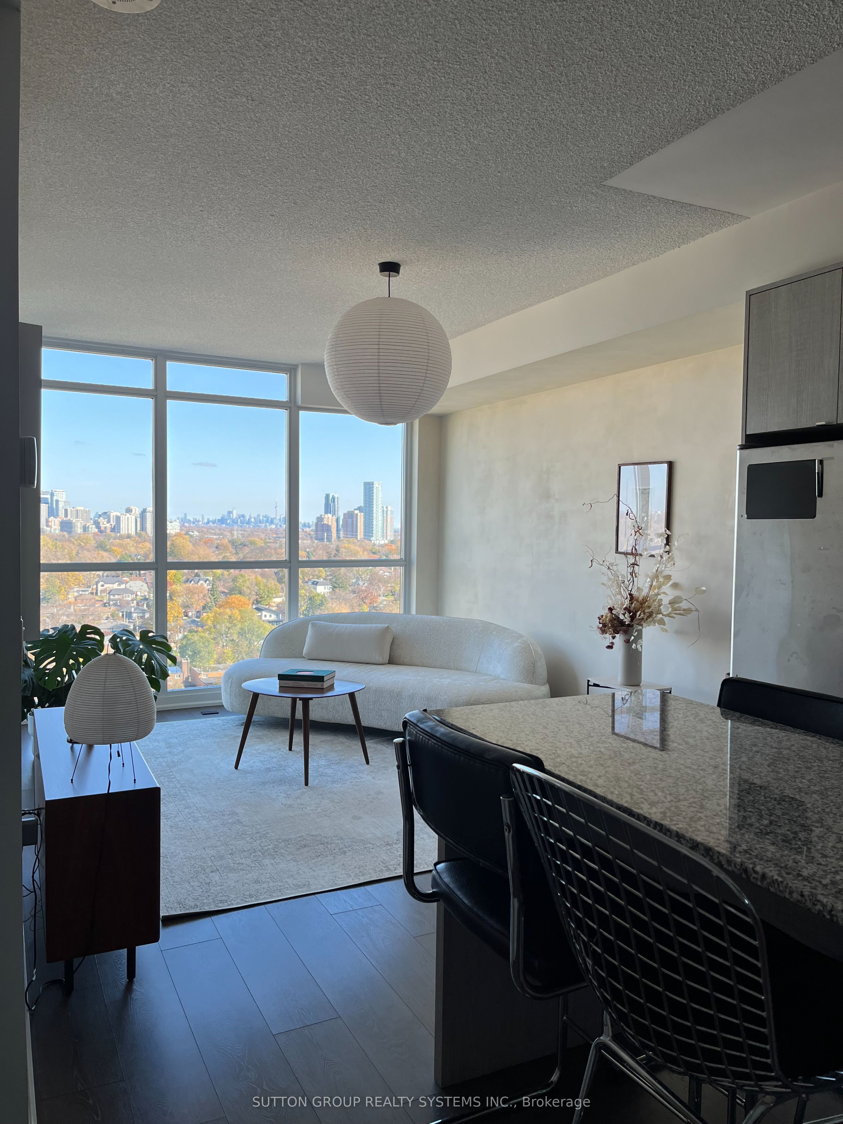 Unit 1411 - 9 Valhalla Inn Road, Etobicoke 5