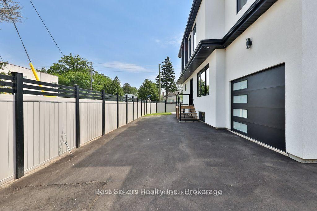 Unit 2B - 172 Royal York Road, Etobicoke 2