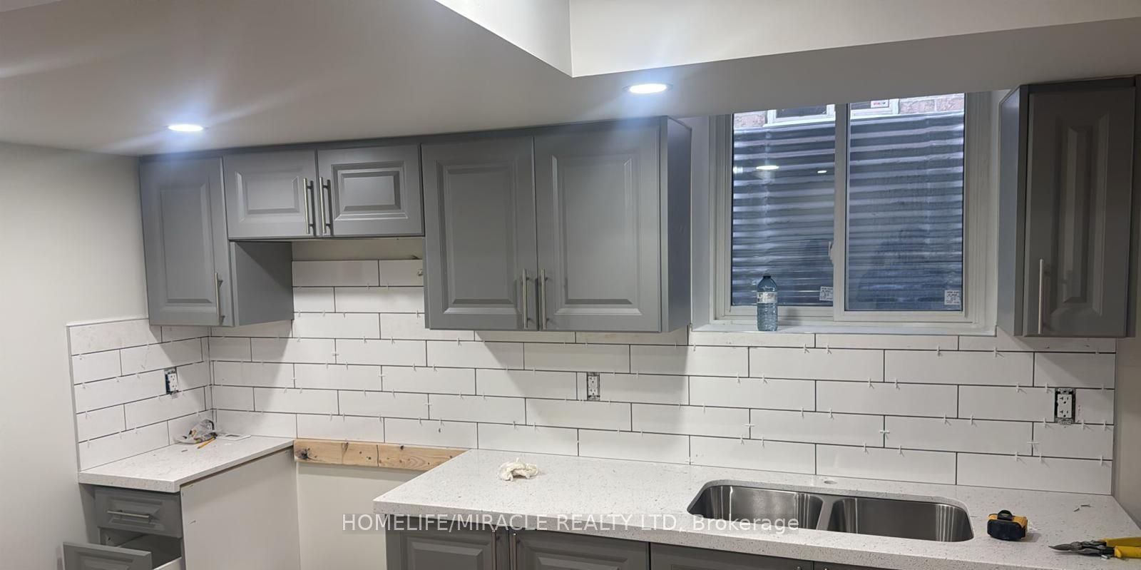 Unit Bsmt - 21 Palm Tree Road, Brampton 4