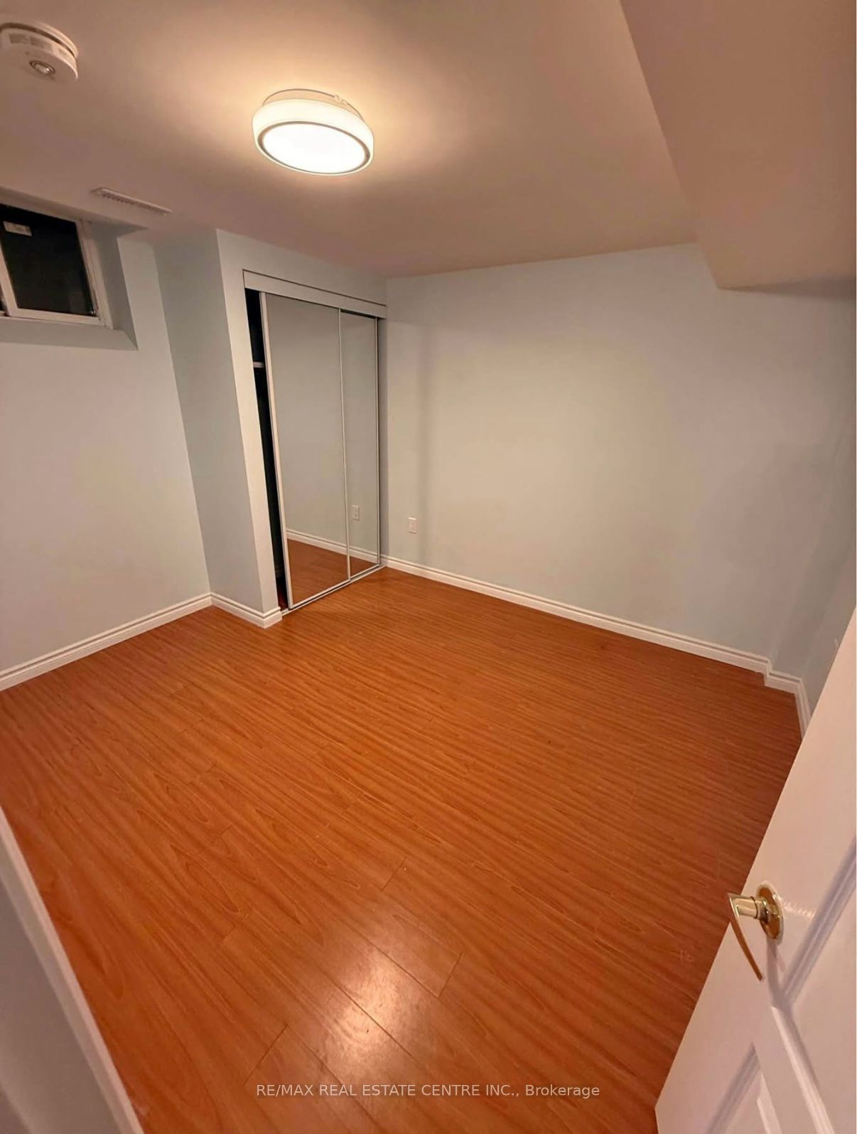 Unit BSMT - 66 Mistdale Crescent, Brampton 5