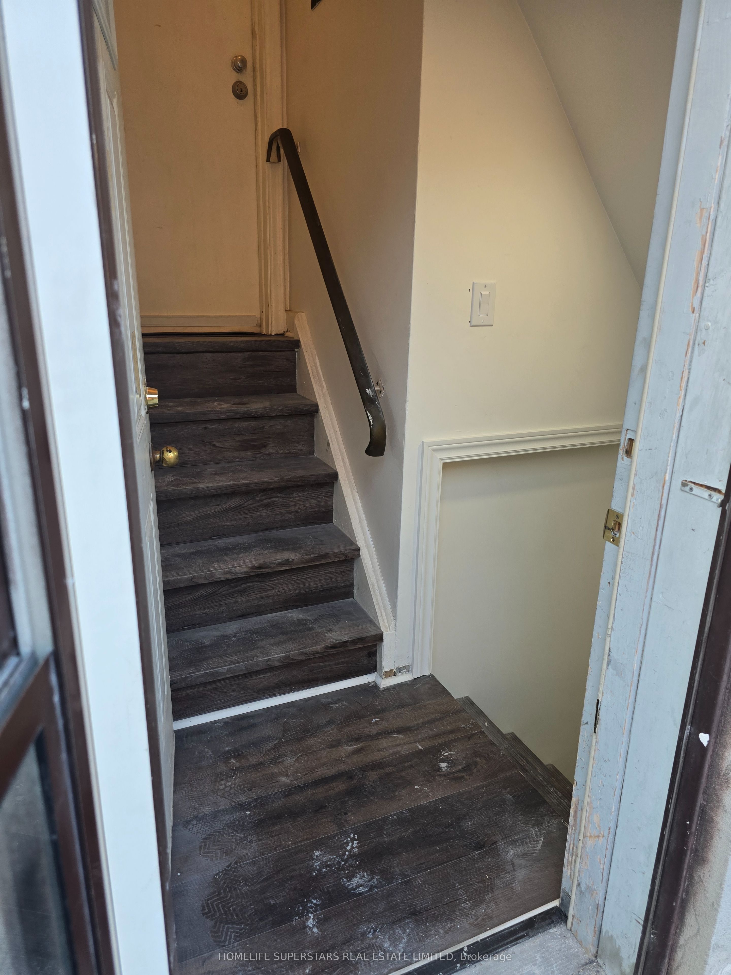 Unit Bsmnt - 918 Islington Avenue, Etobicoke 2