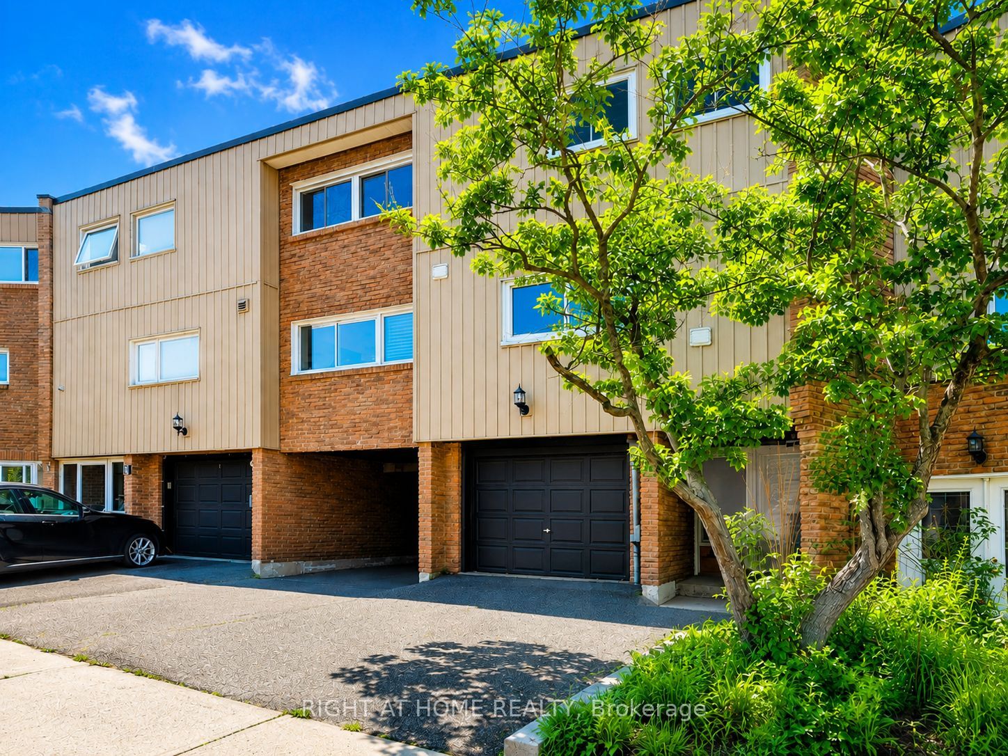 Unit 6 - 400 Bloor Street, Mississauga 2