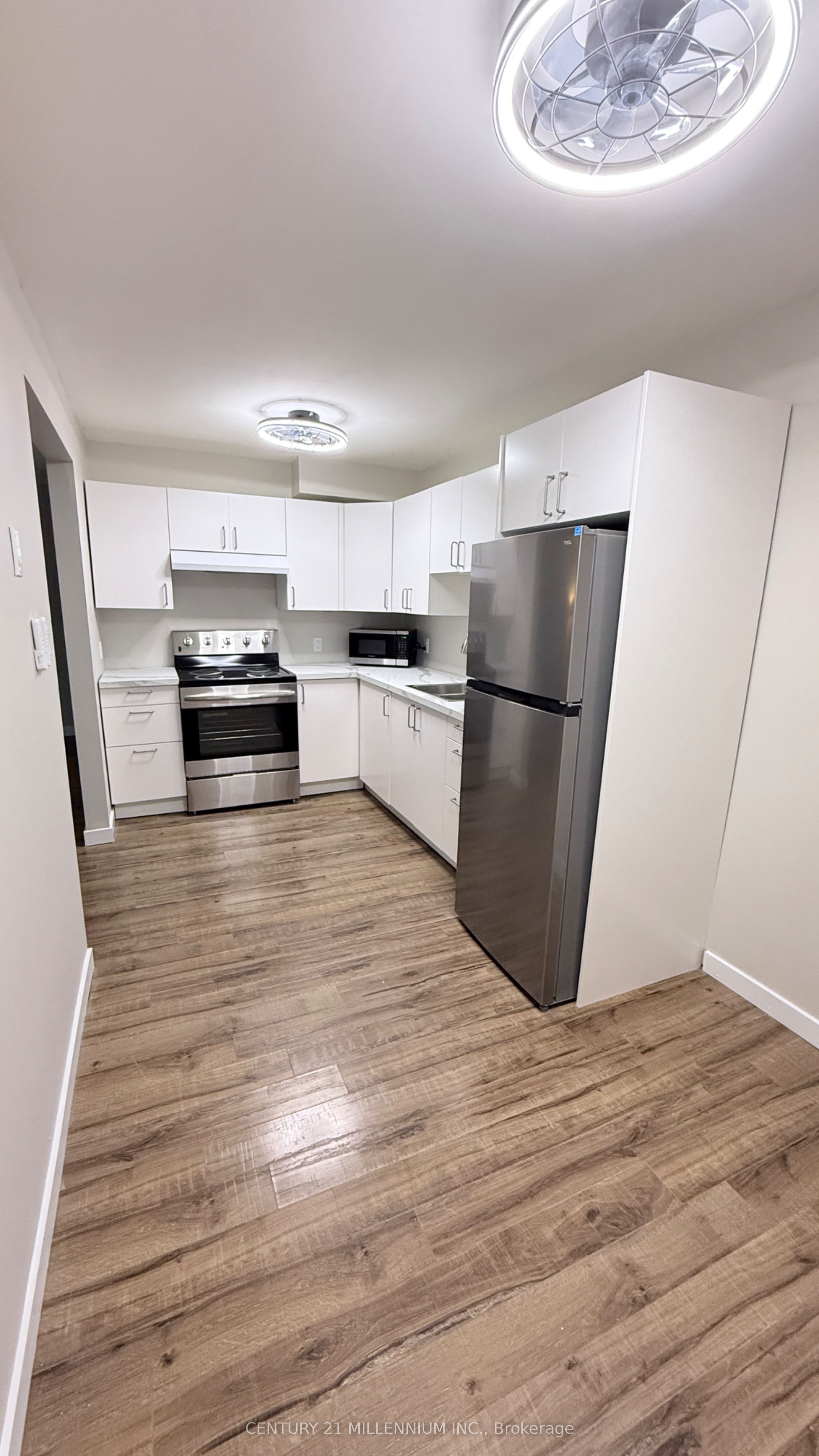 Unit 80 - 90 Lawrence Avenue, Orangeville 2
