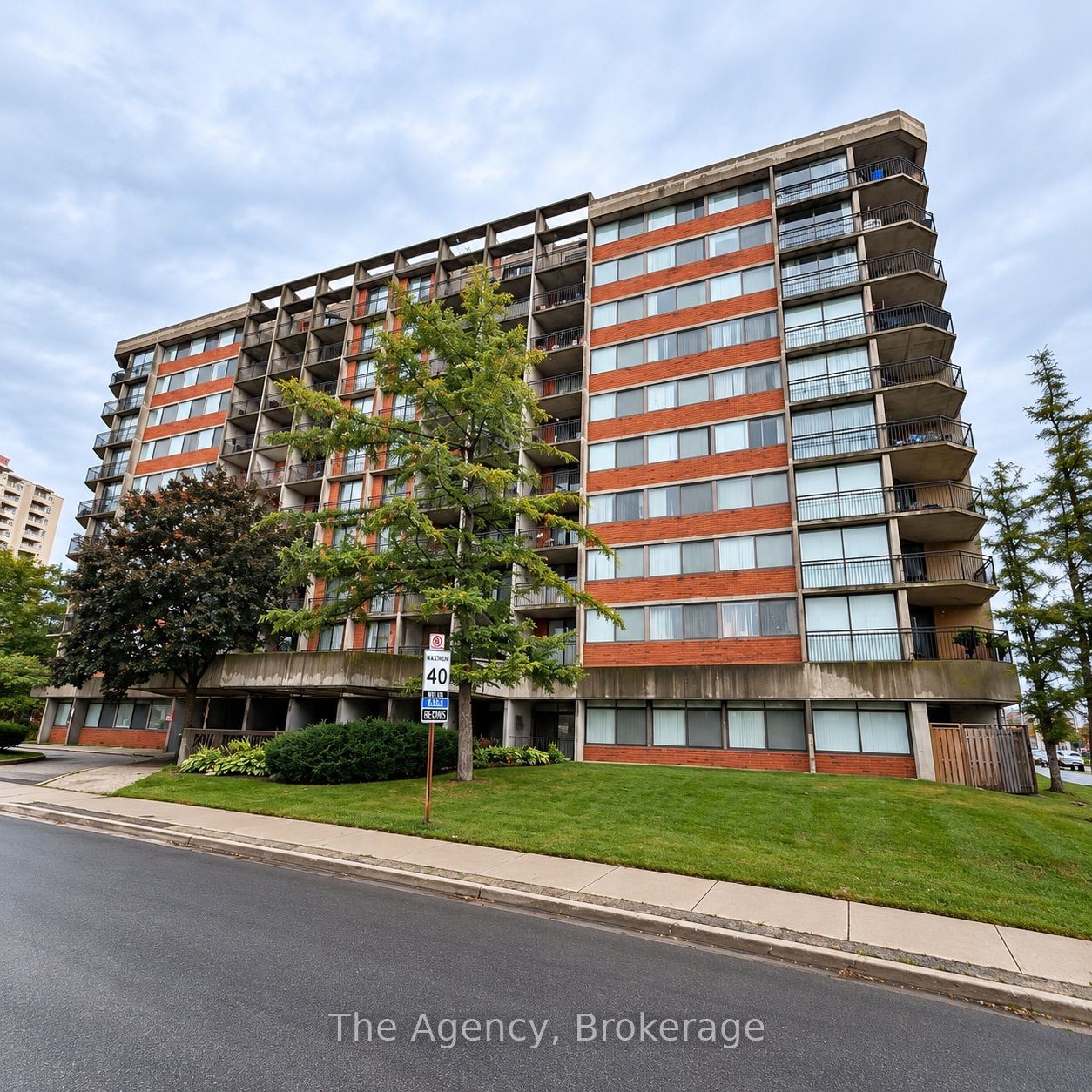 Unit 106 - 2200 Sherobee Road, Mississauga 4