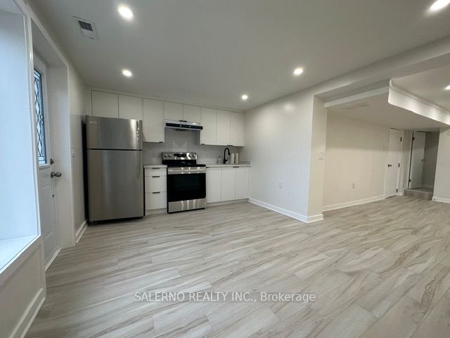 Unit Lower - 23 Redhill Avenue, Toronto 4