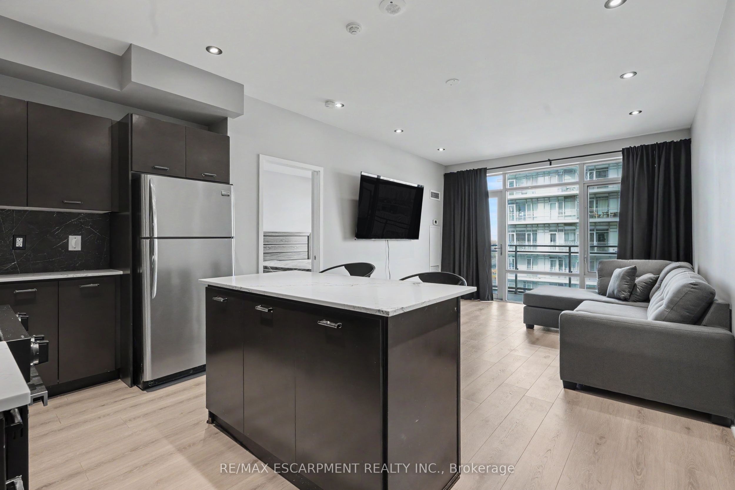 Unit 1309 - 365 Prince of Wales Drive, Mississauga 5