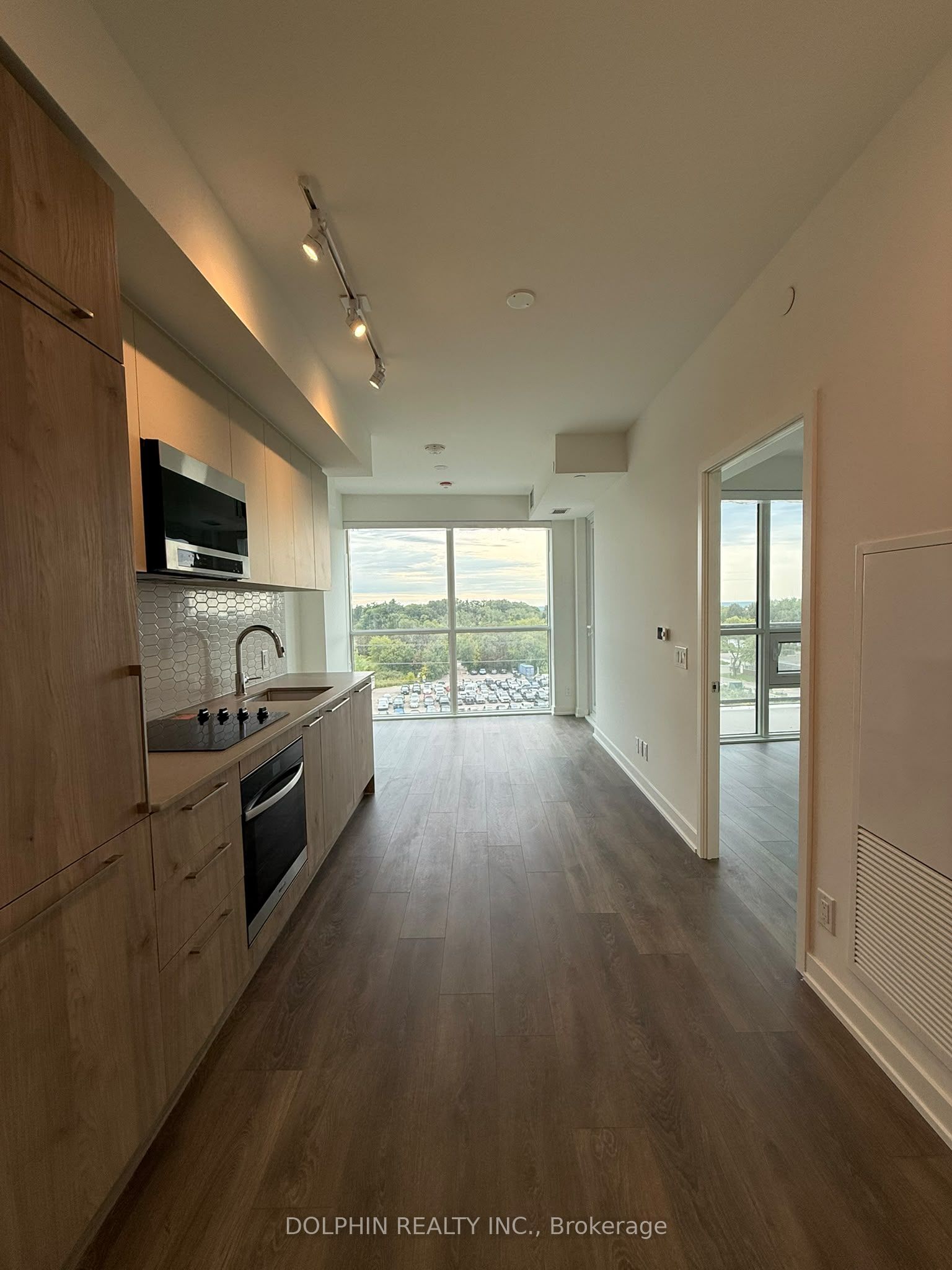 Unit 615 - 1381 Lakeshore Road E, Mississauga 3