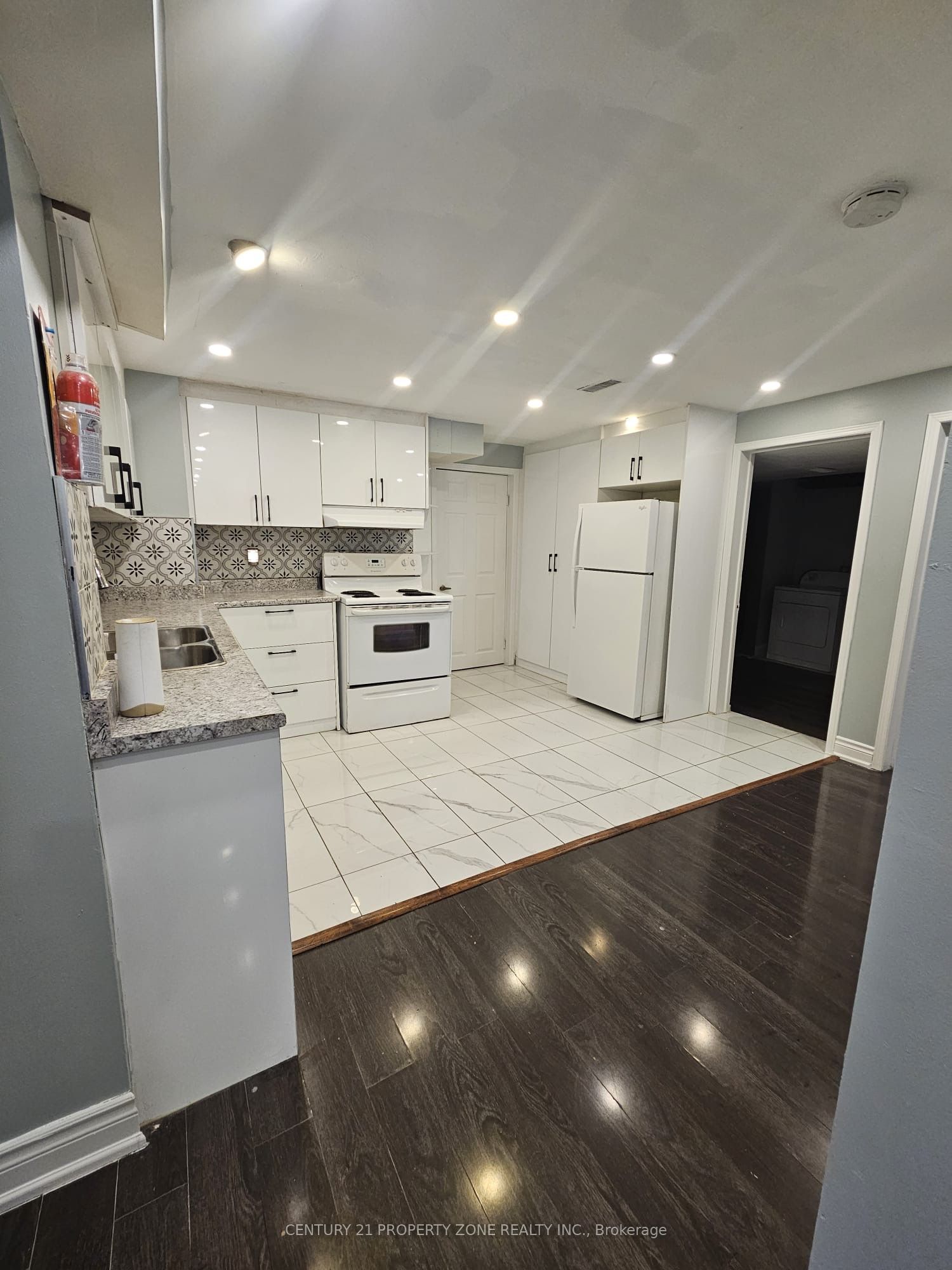 4473 Marshdale Court, Mississauga 2