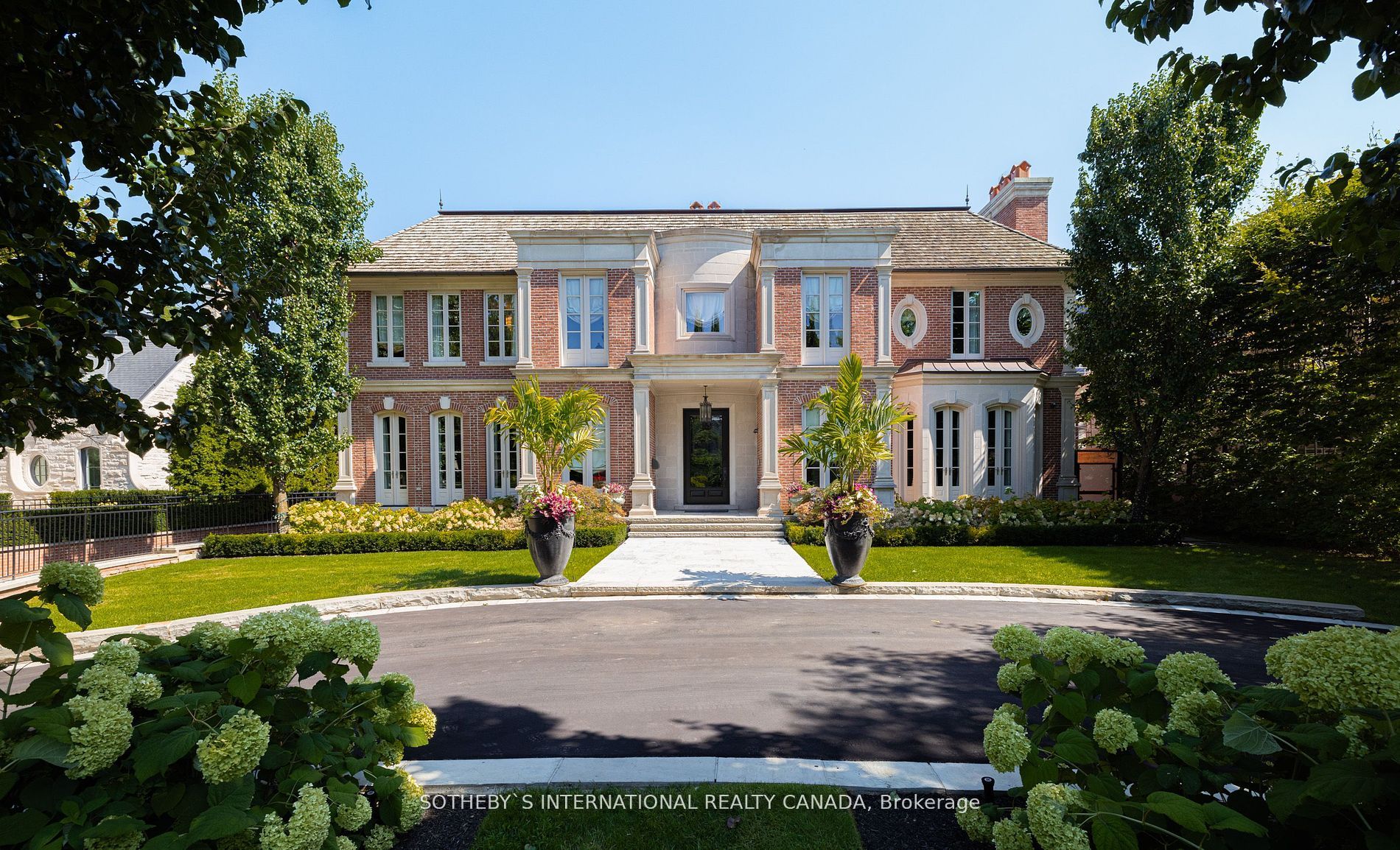 29 Edgehill Rd, Etobicoke, Ontario M9A4N1 Listing History HouseSigma