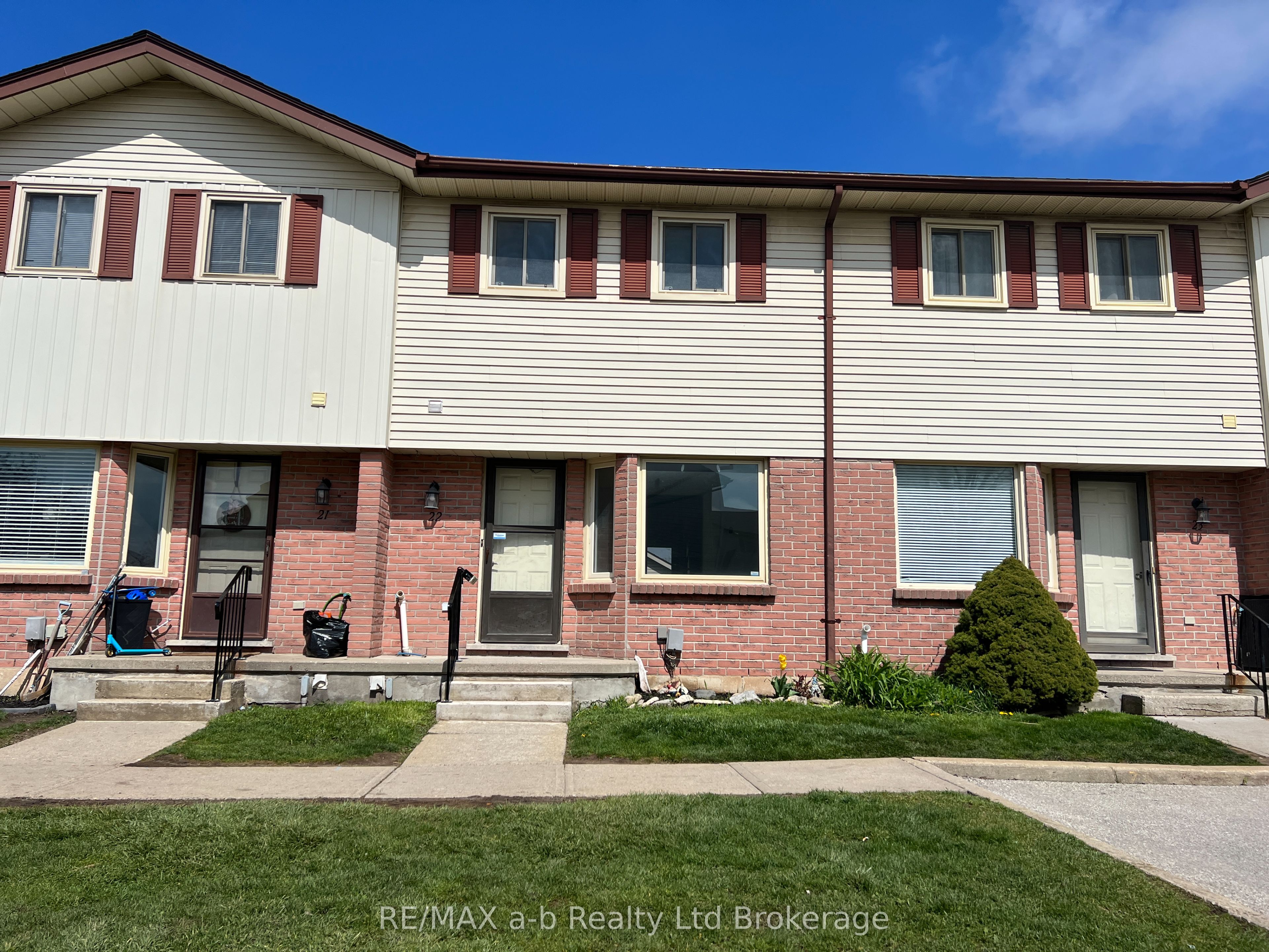 Unit 22 - 1115 Nellis Street, Woodstock 1