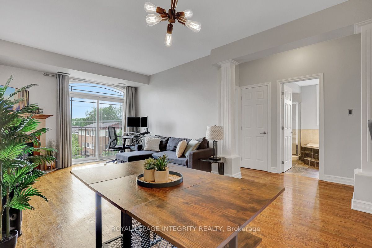 Unit 402 - 711 Churchill Avenue N, Ottawa 4