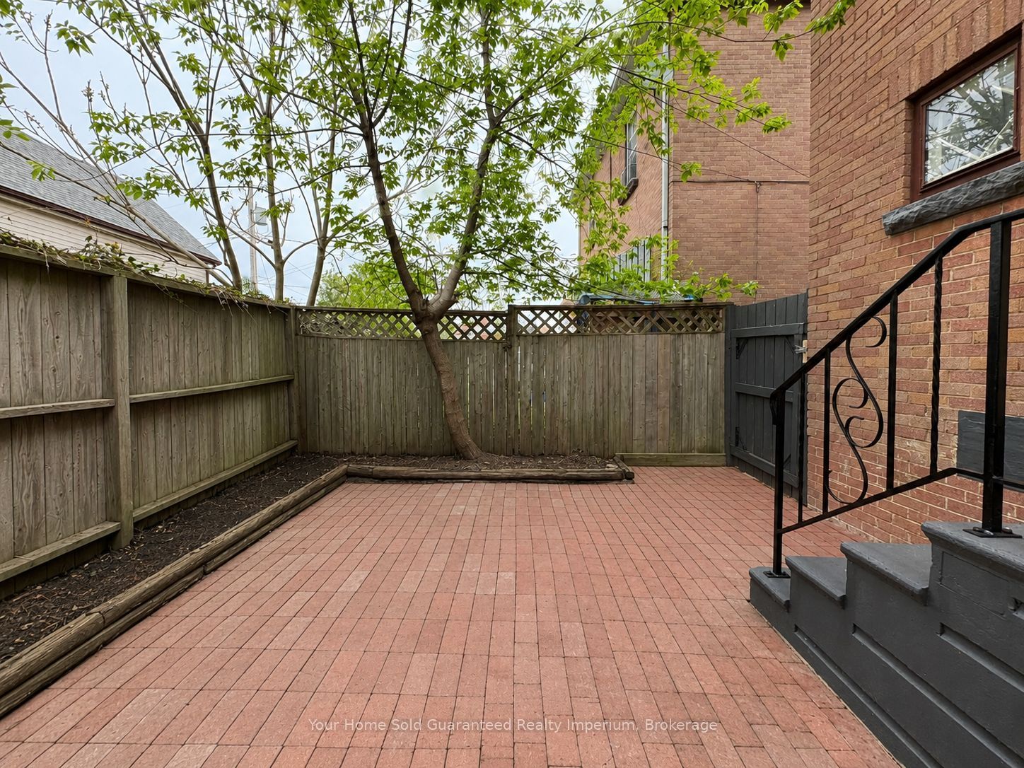 Unit A - 257 Niagara Street, Welland 4