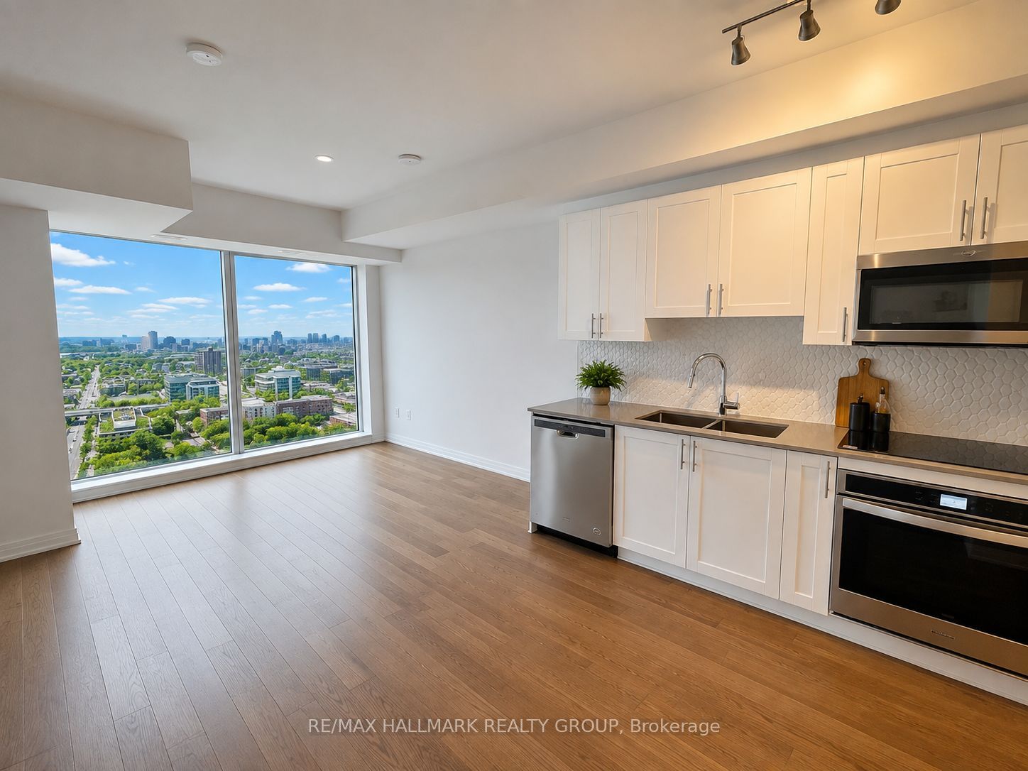 Unit 3002 - 805 CARLING Avenue, Ottawa 2