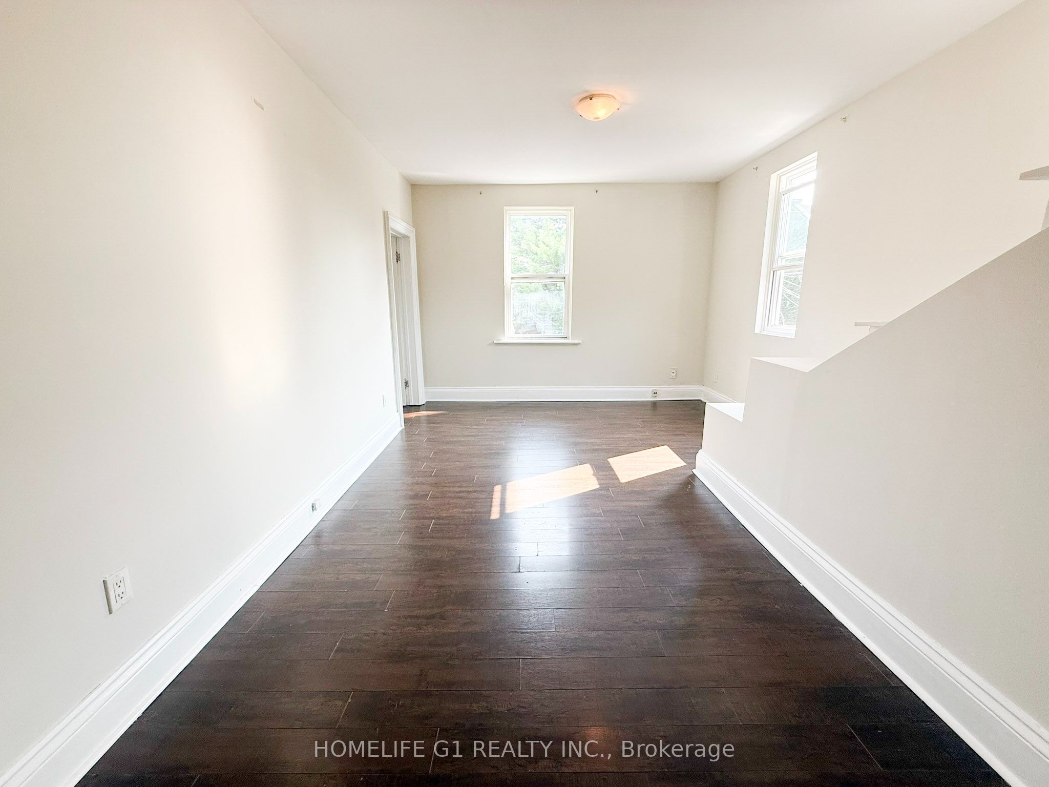Unit 2 - 288 Hunter Street W, Hamilton 3