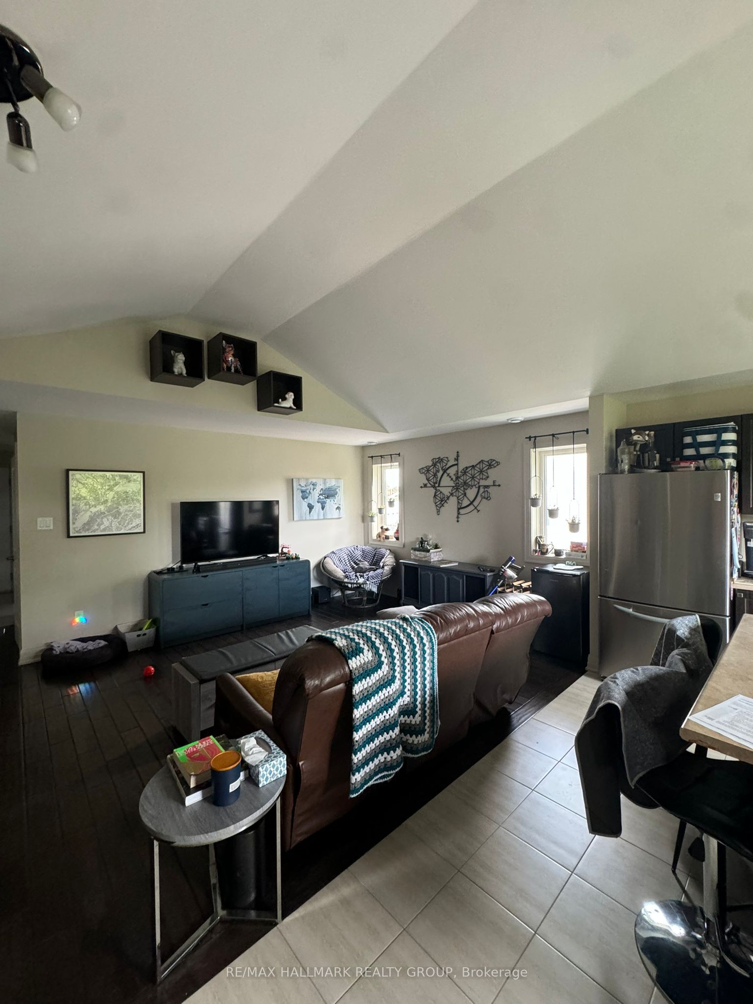 Unit 2 - 138 Lees Avenue, Ottawa 2