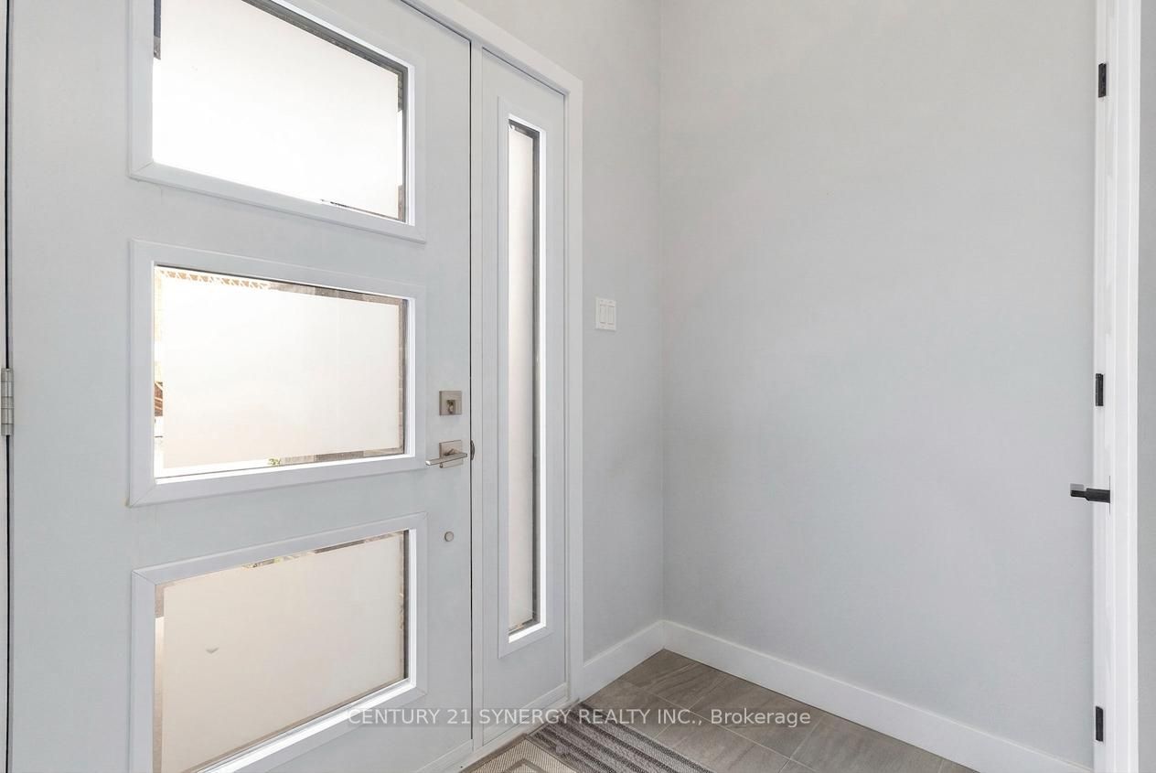 68 Villeneuve Street, North Stormont 3