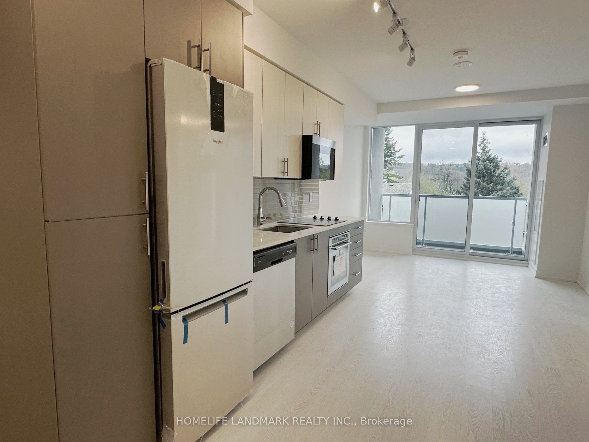 Unit 307 - 415 Main Street W, Hamilton 3