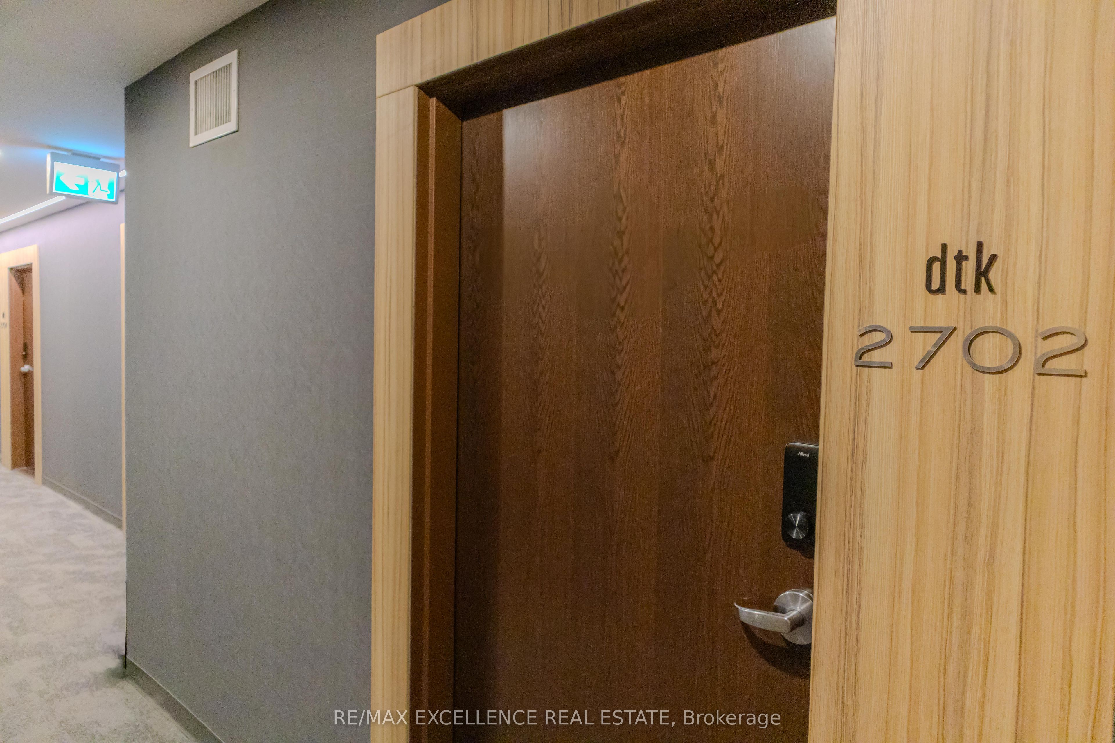 Unit 2702 - 60 Frederick Street W, Kitchener 4