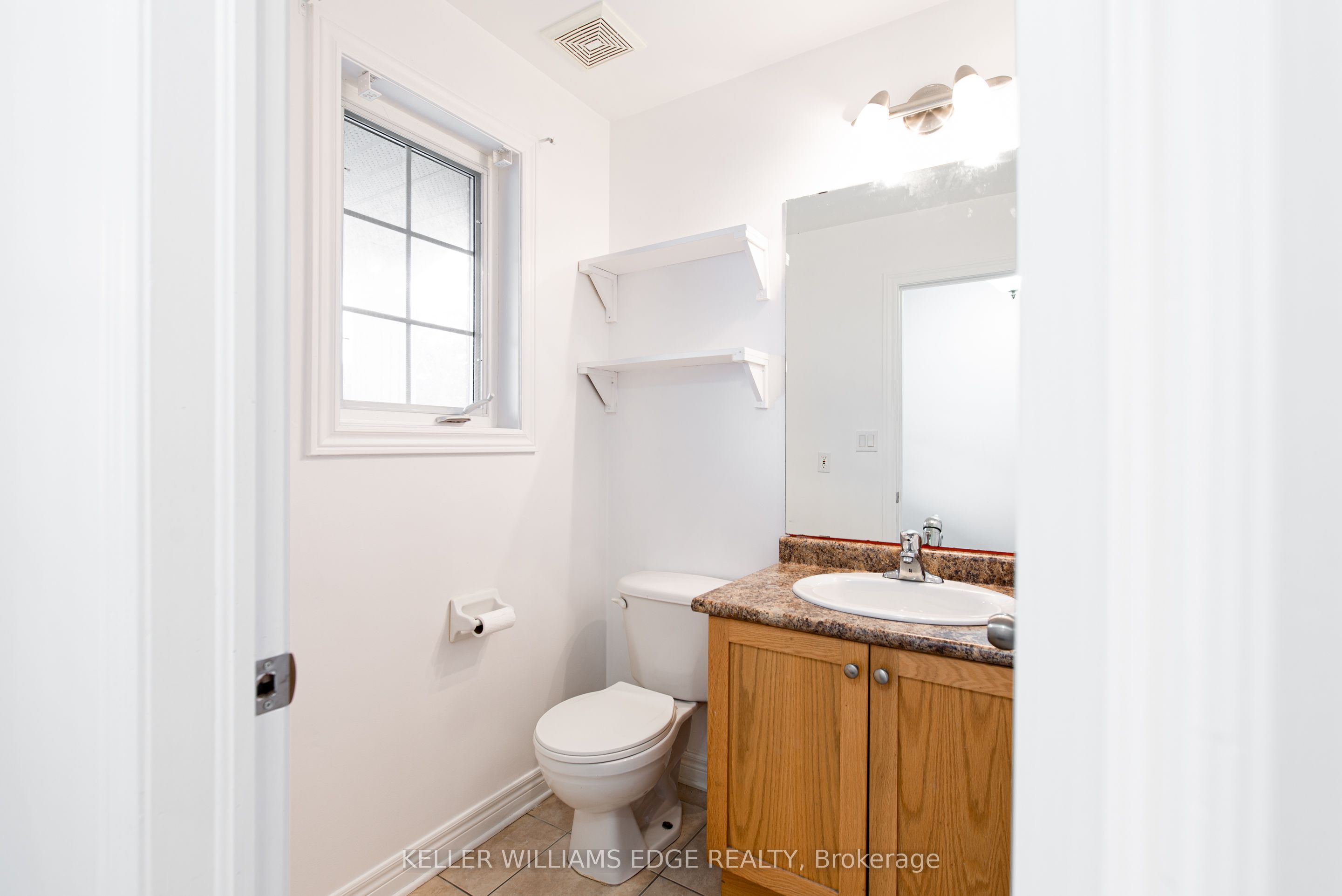 Unit Room A - 119 Summers Drive, Thorold 5