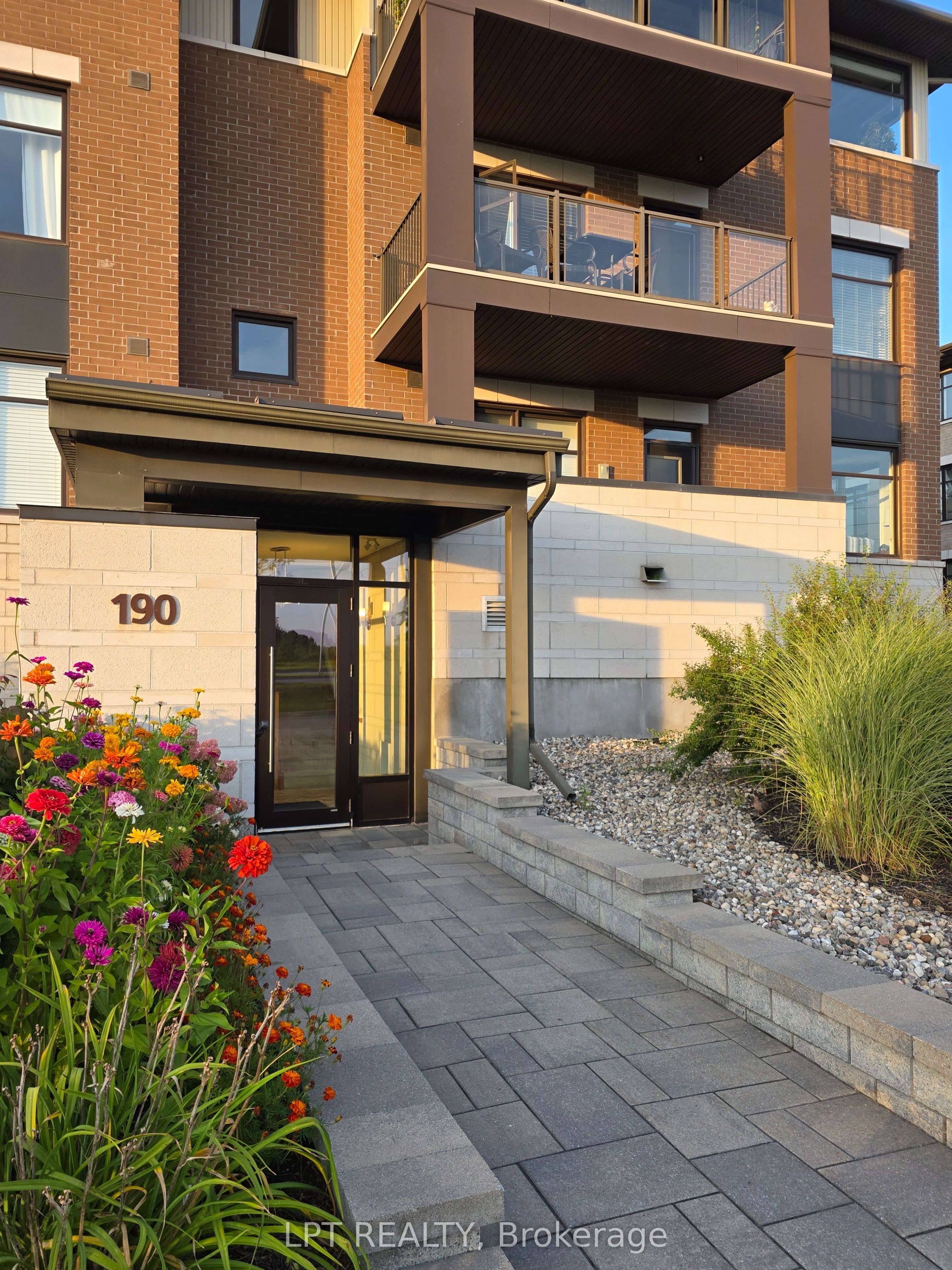 Unit 203 - 190 GUELPH Private, Kanata 4