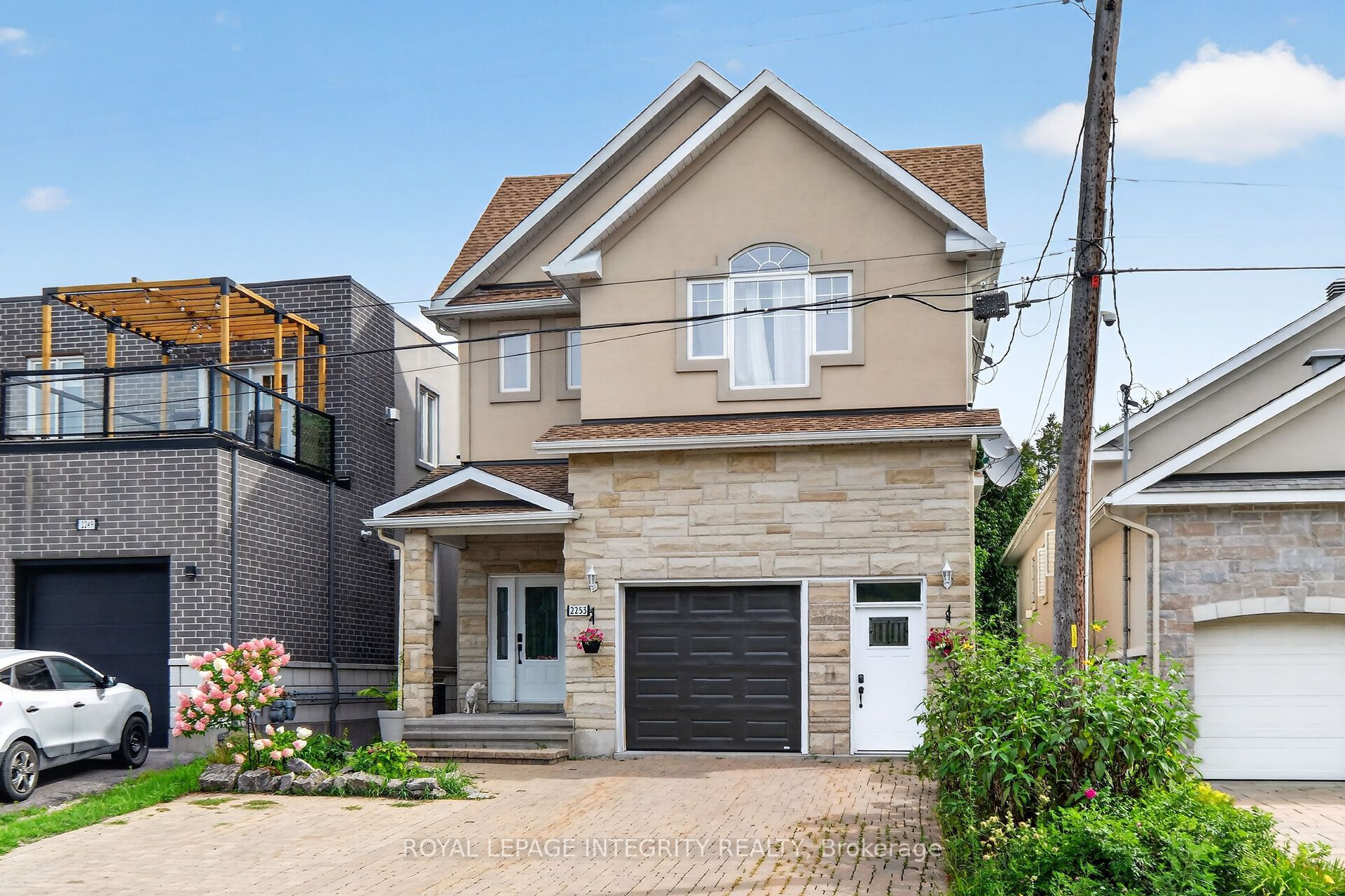 2253 Page Road, Orleans-Gloucester 3