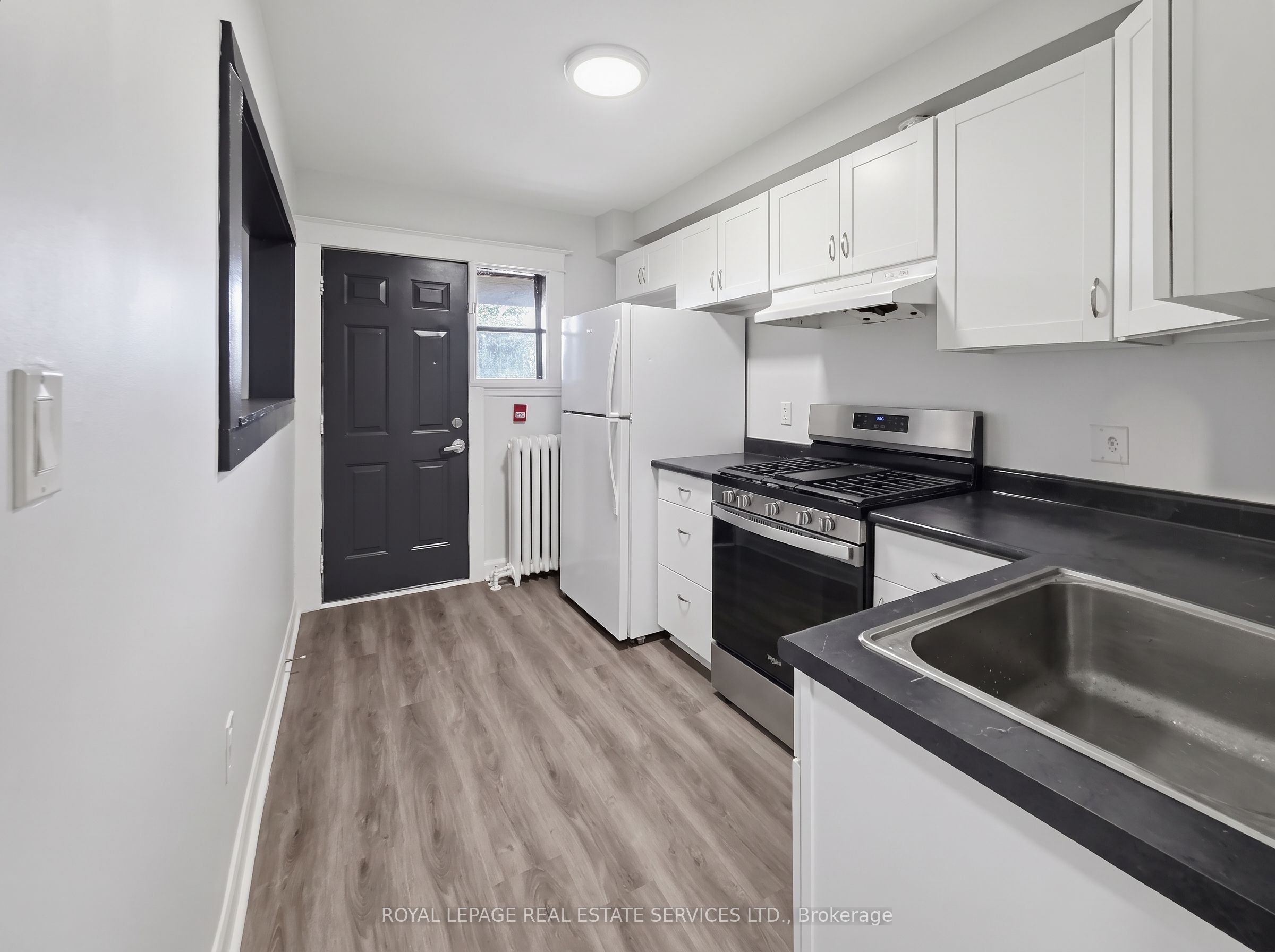 Unit 4 - 8 Ottawa Street N, Hamilton 2