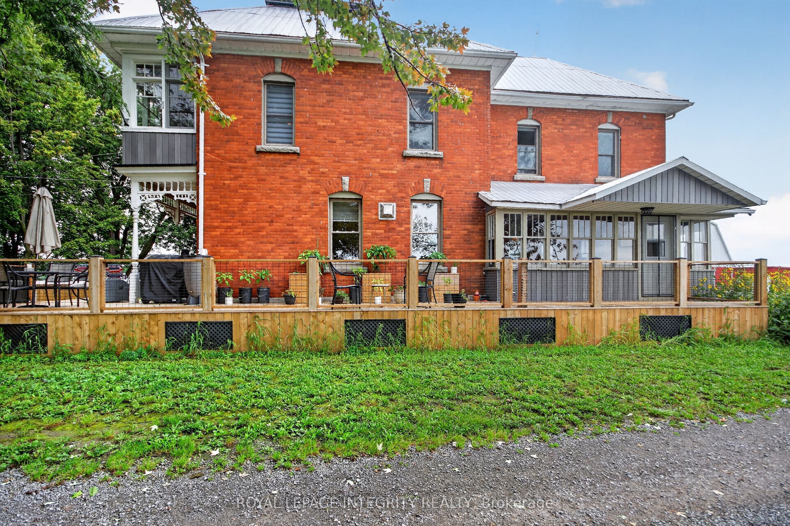 3131 River Road, Osgoode 2