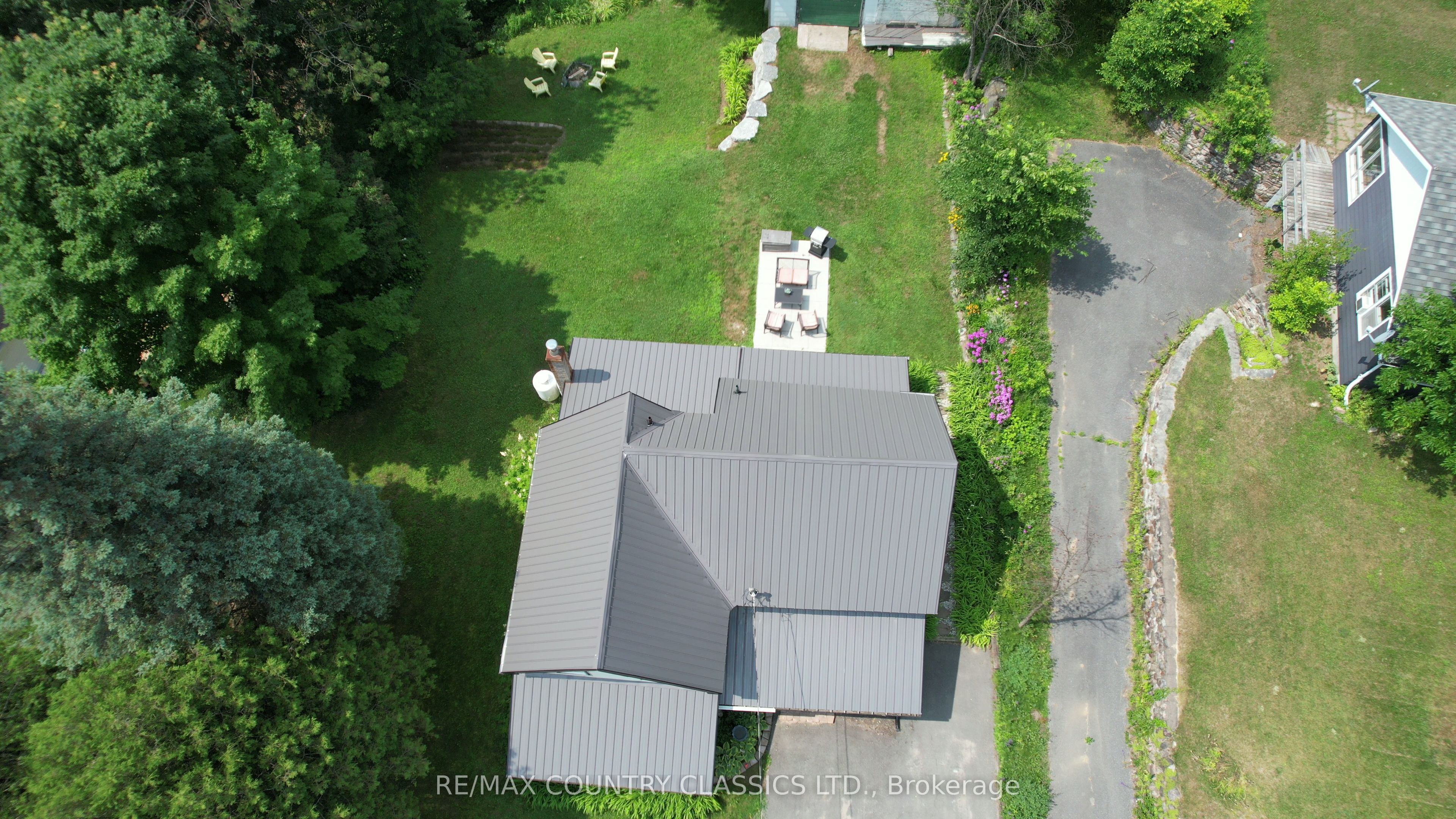 12 Hastings Street S, Bancroft 2