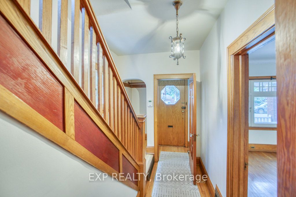 267 Powell Avenue, Ottawa 3