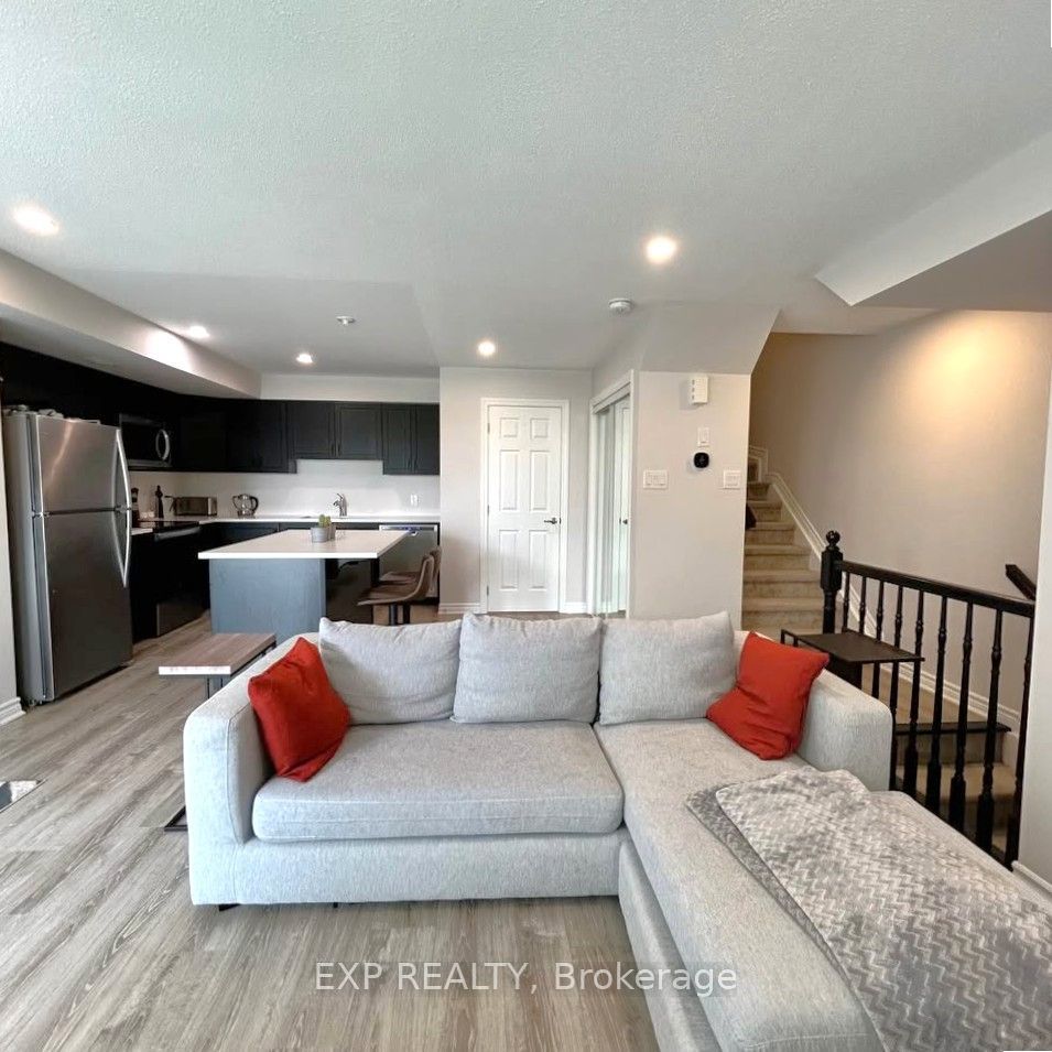 720 Lapland Private, Kanata 4