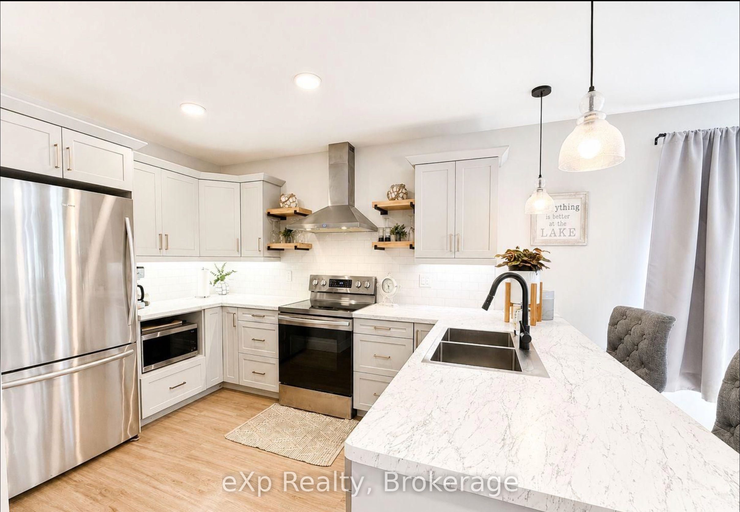 Unit A - 340 Nelson Street, Kincardine 4