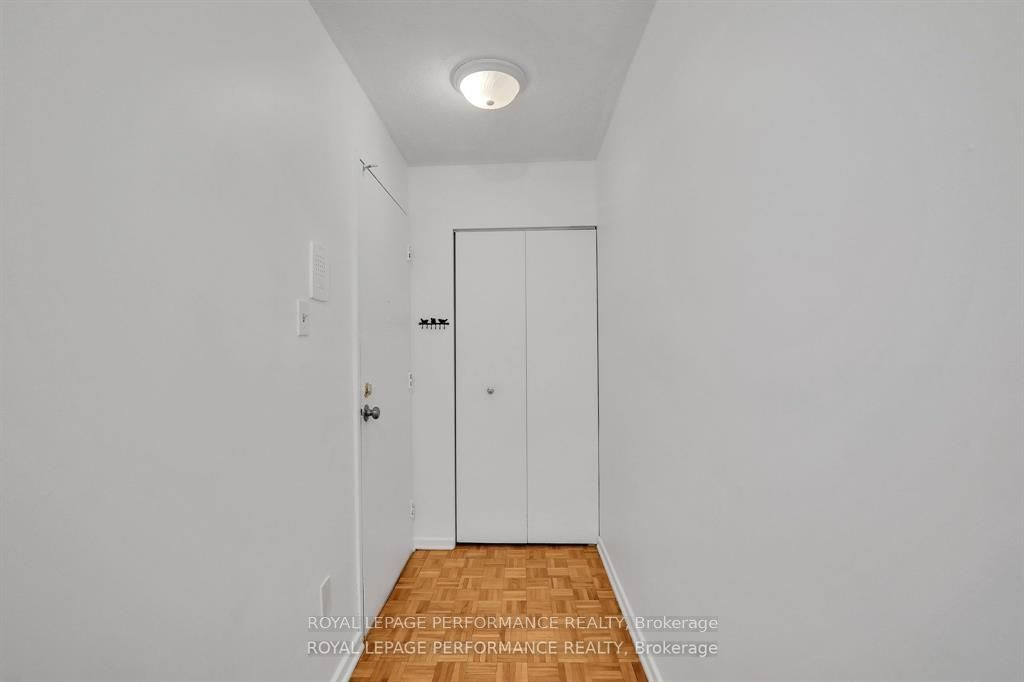 Unit 208C - 2044 Arrowsmith Drive, Orleans-Gloucester 5