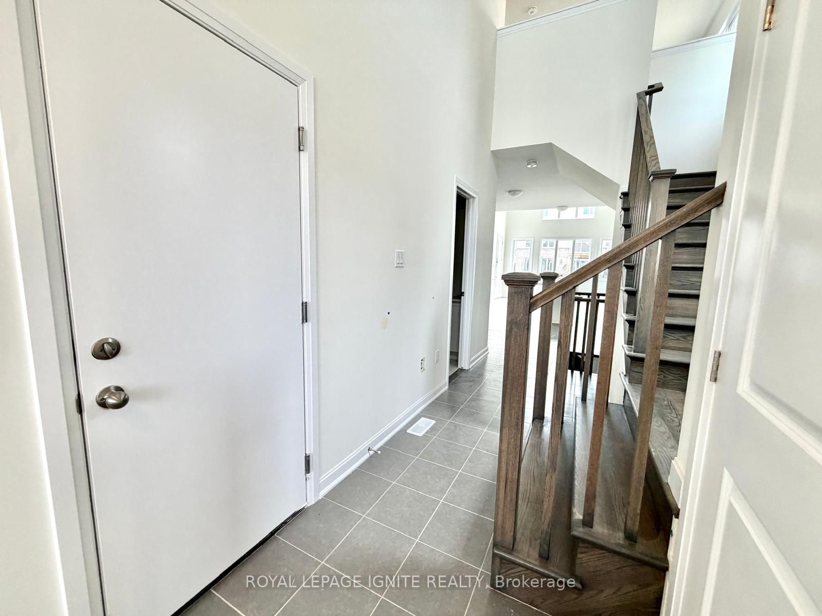 21 Royal Oak Crescent, Loyalist 5