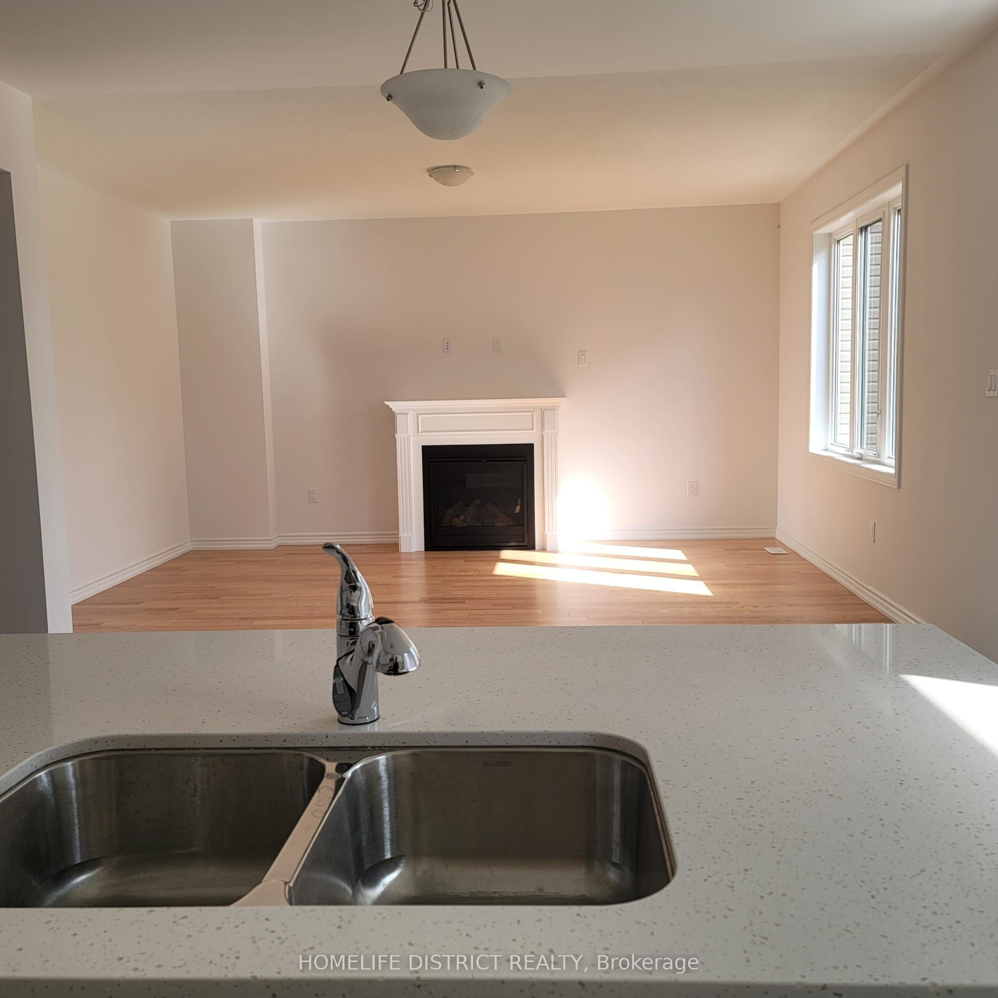51 Hancock Crescent, Kawartha Lakes 5
